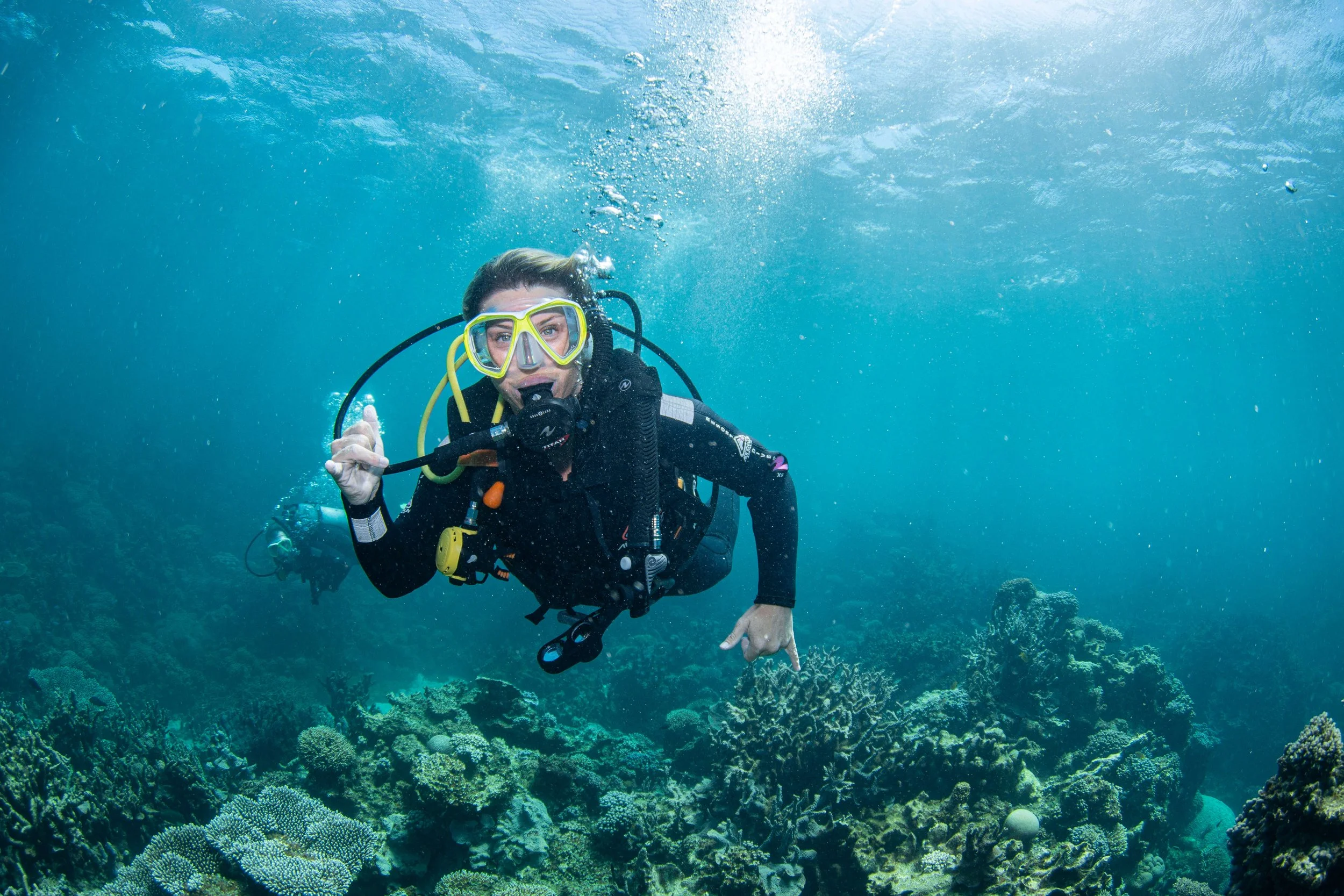 samantha lippiatt scuba diving
