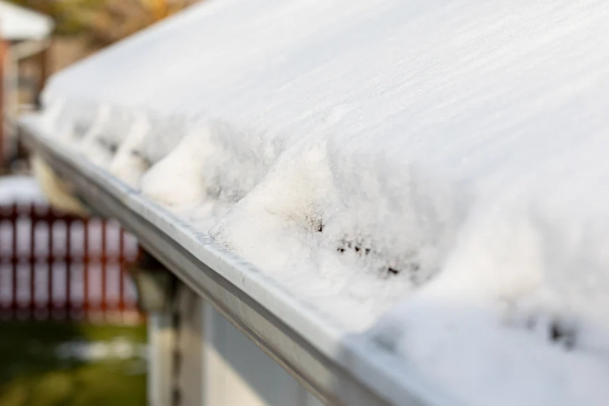 How Professional Exterior Maintenance Supports Long-Term Property Value
