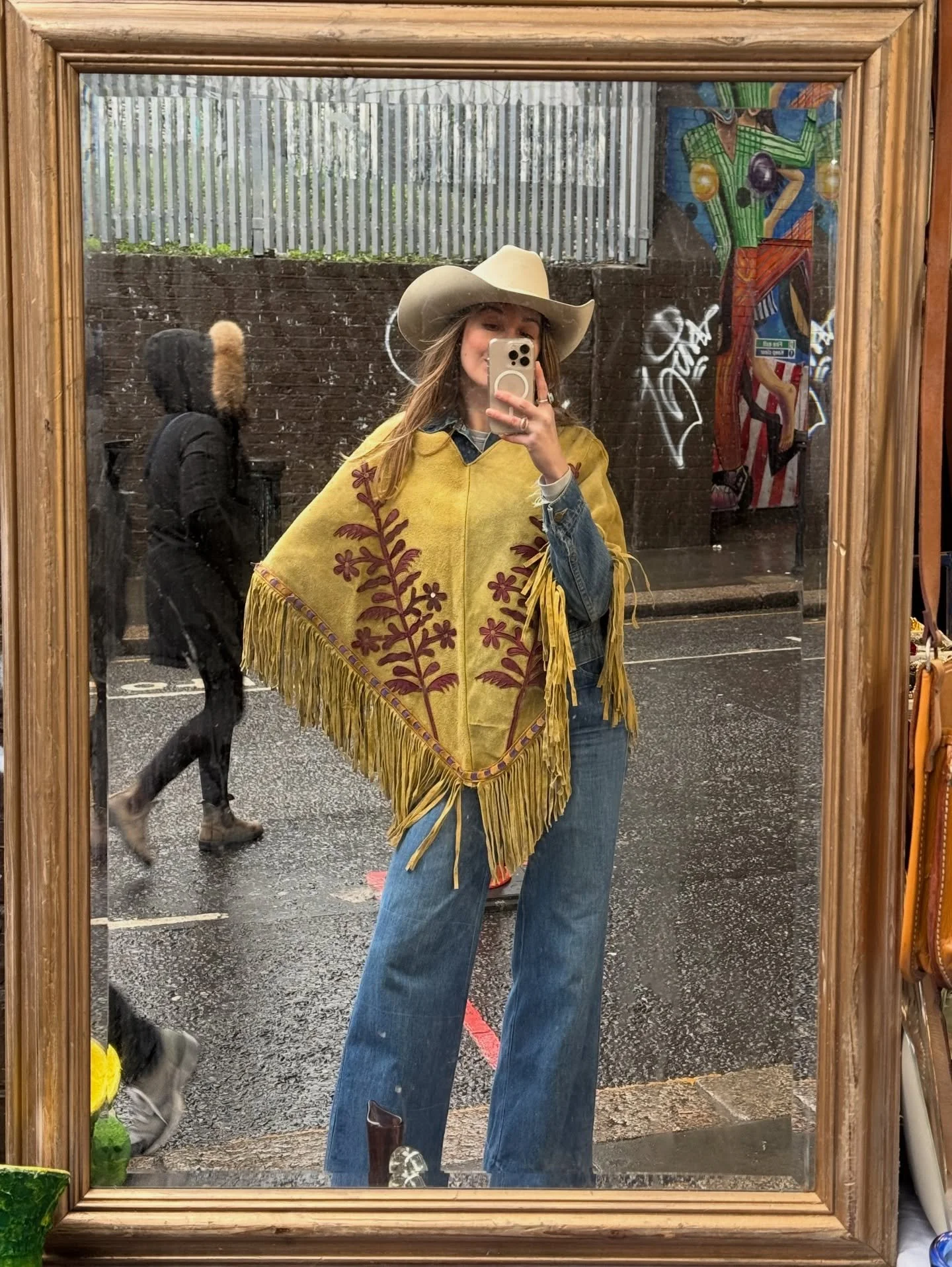 These are some of the latest pieces that came in from my American delivery. I pick each piece individually so it takes time, but oh boy, if there&rsquo;s one thing you can be sure of when buying from me it's that quality > quantity. Unique pieces 