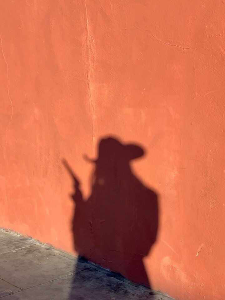 Howdy from sunny @portobellogreenmarket 

Here till 5, bringing law, order &amp; the coolest western shit this side of the pond 

Find me in the middle of the canopy, y&rsquo;all!