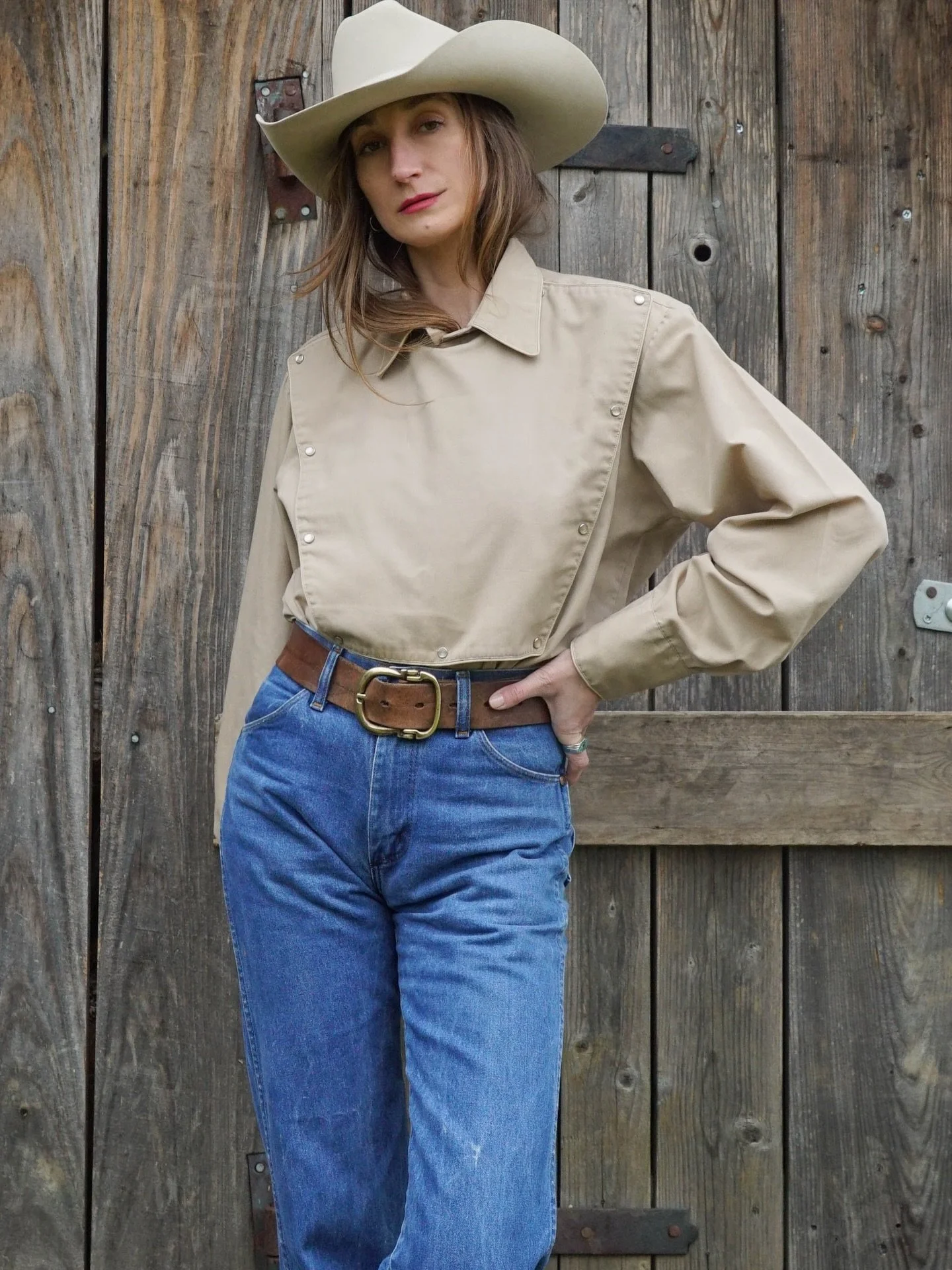 New ins *mainly menswear* online now 

vintagecowboy.store