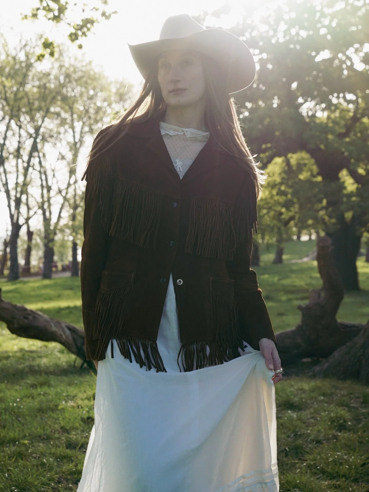 These selected pieces will drop on the website TONIGHT! 

Markets have lately become my place for &ldquo;first dibs&rdquo;, but I don&rsquo;t want to exclude all of y&rsquo;all from other parts of the country and the world. So tonight&rsquo;s your tr