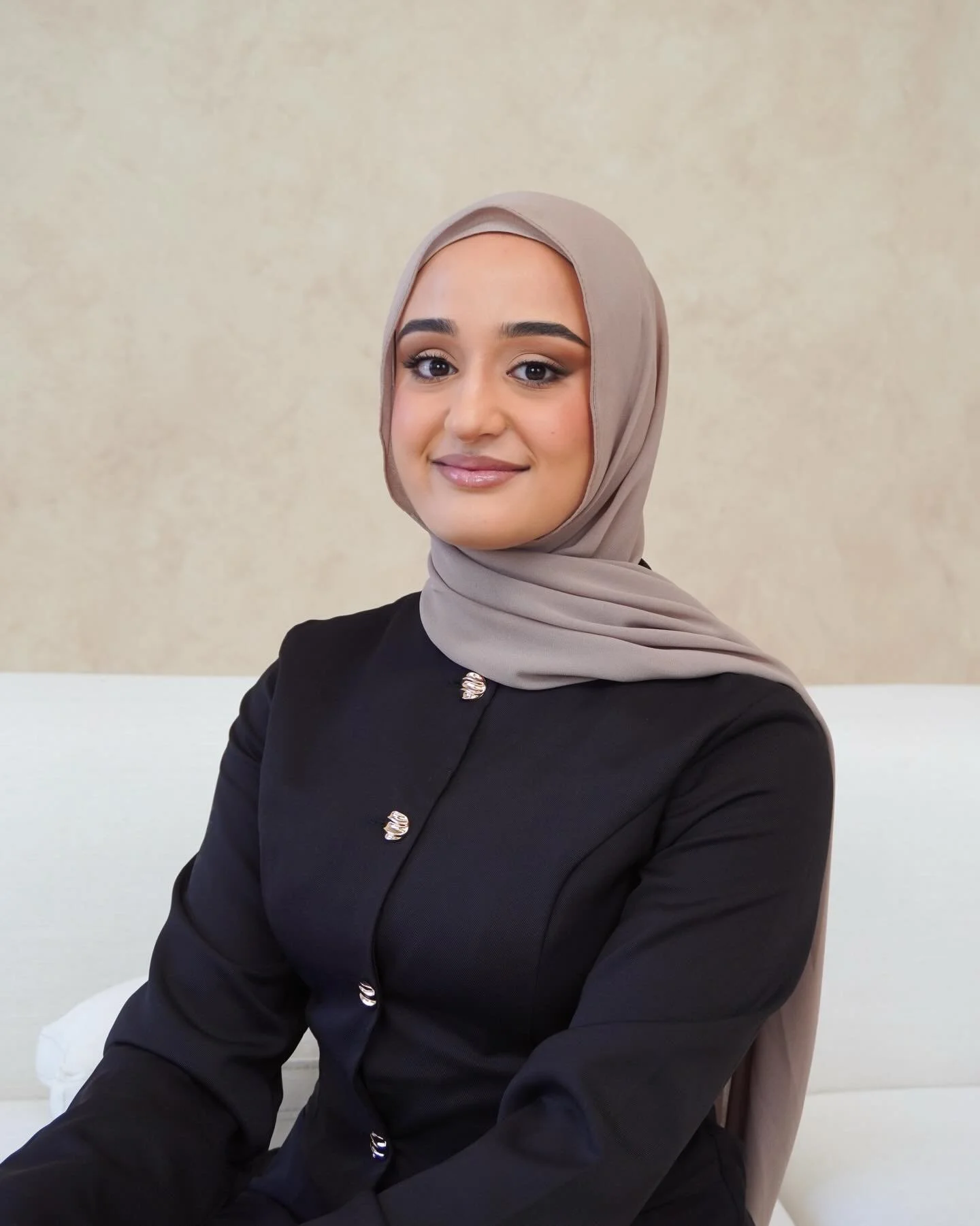 Last year we had the opportunity to work with the incredible Dana, founder of @hiptosolepodiatry to bring her ideas and vision to life with our studio shoot.

As part of our process with Dana, we; 
- Locked in a discovery chat to understand Dana&rsqu