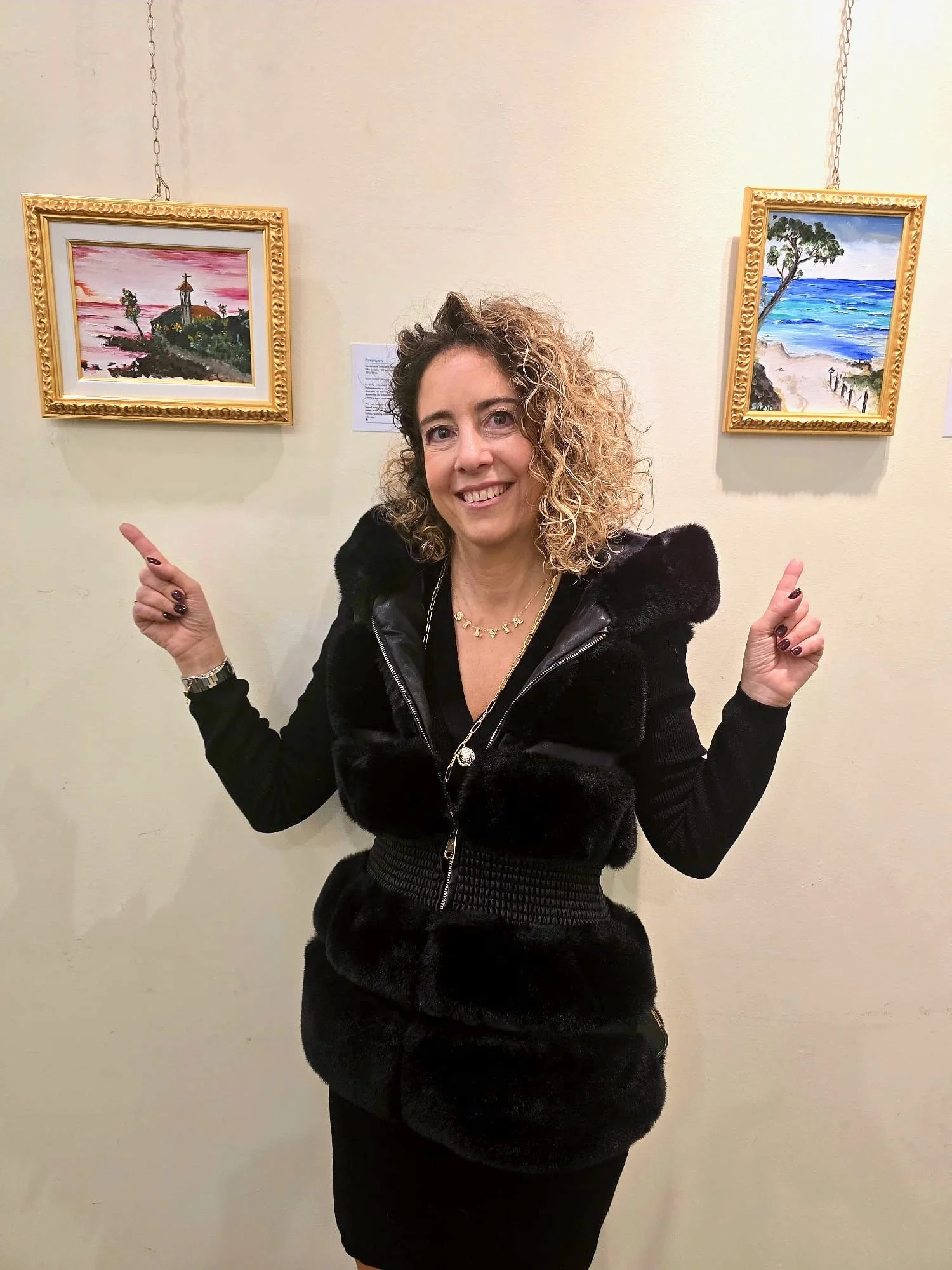 Foto di Silvia Prati all'inaugurazione della Mostra Personale "Sentimenti Delicati"