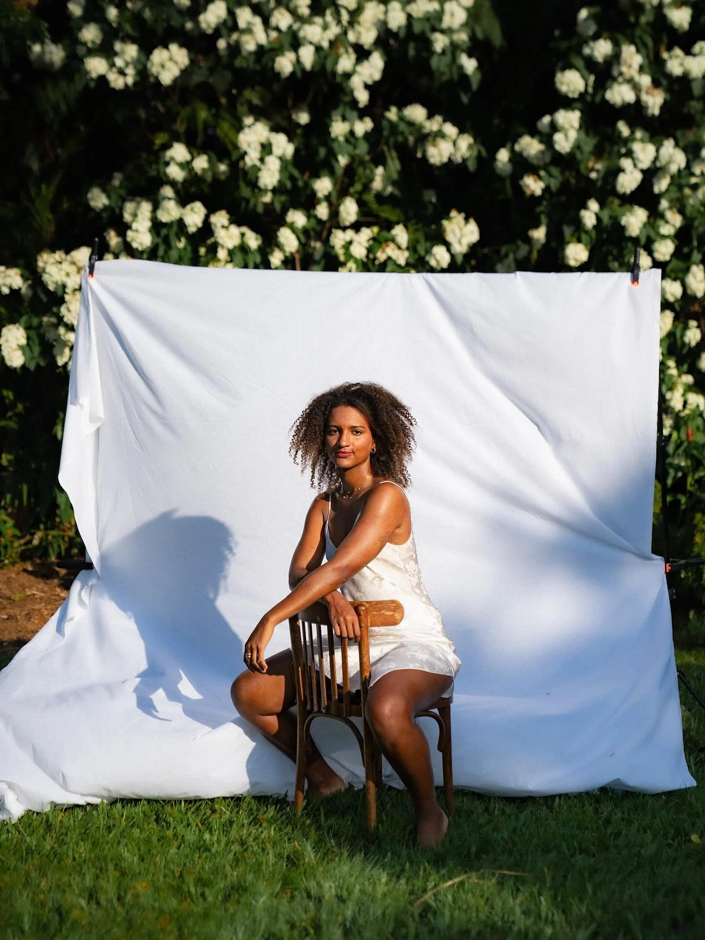 A few snaps from our first Creatives Meetup & Photowalk at @darwinbotanicgardens ! ๐ฟ๐ธ Huge thanks to the incredible models, talented creators, and the amazing team who made it all happen. Grateful for the energy and passion you brought. Can&rsq