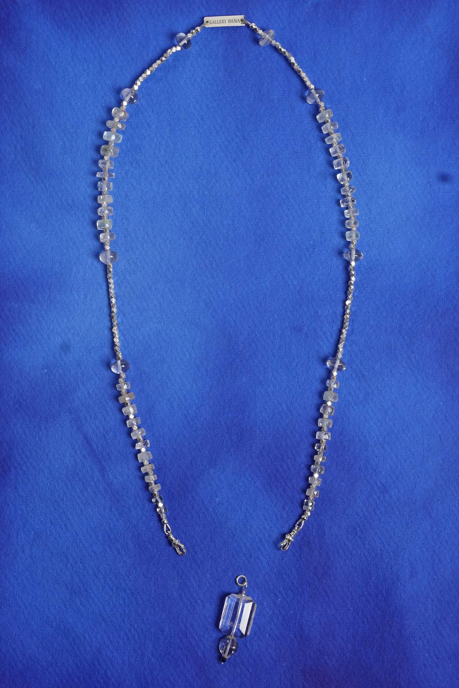 AQUAMARINE WITH PENDANT 2.jpg