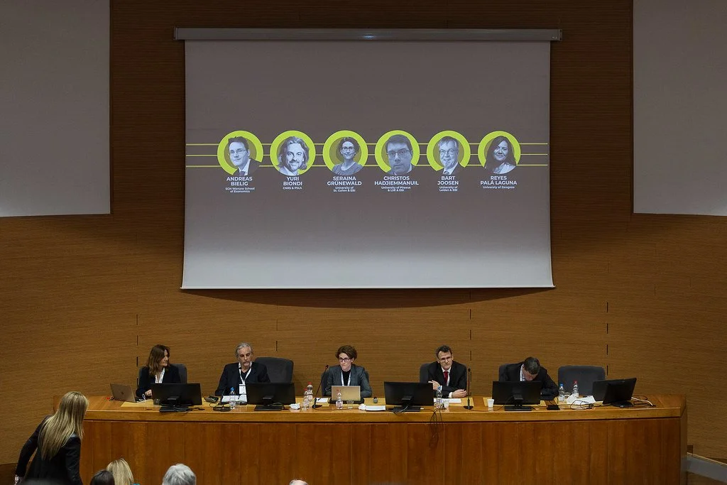 Introducing the panellists of Panel 3. Sala Convegni, Social Sciences Campus, 9 May 2025. Photo: Serena Gallorini / Fotoproject.