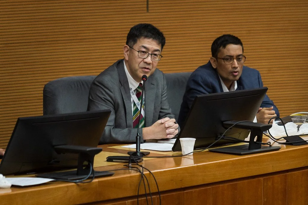 Shuji Kobayakawa and Deepankar Roy, speakers of Panel 4, behind the table at the end of the session. Sala Convegni, Social Sciences Campus, 9 May 2025. Photo: Serena Gallorini / Fotoproject.