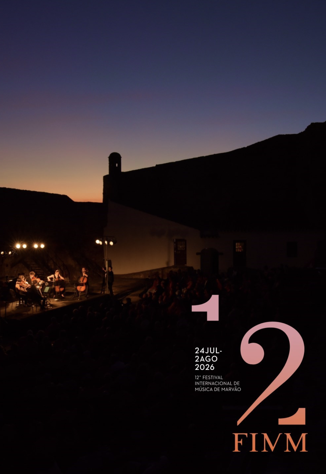 Klangwerk for cello and full moon