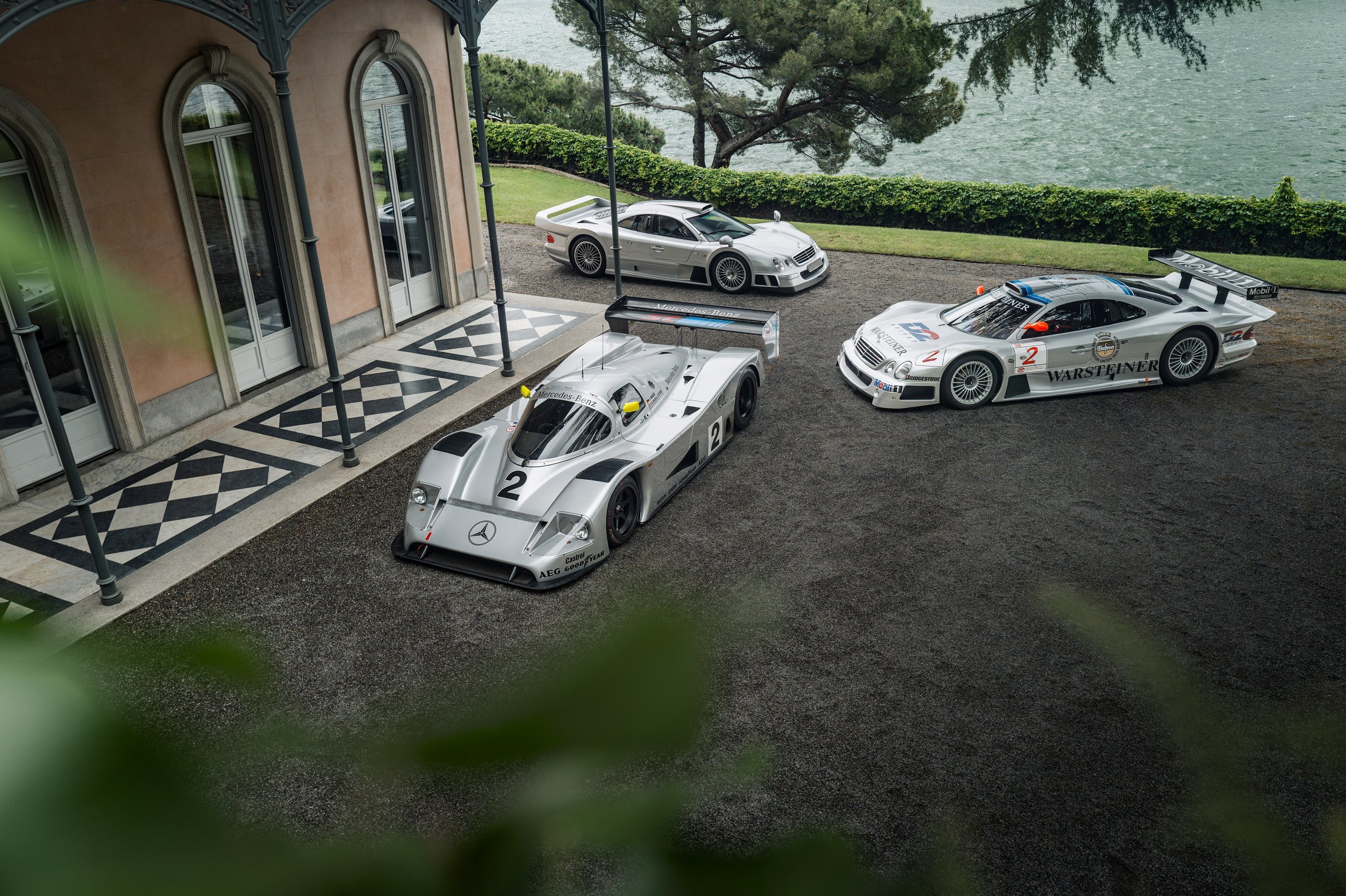 Mercedes-Benz Classic beim FuoriConcorso 2025: Spektakuläres Treffen zweier CLK GTR am Comer See