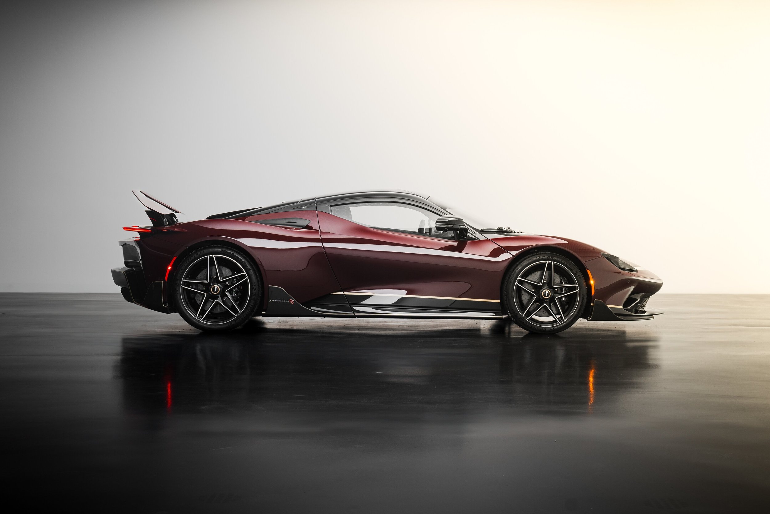 battista-novantacinque-side-profile.jpg