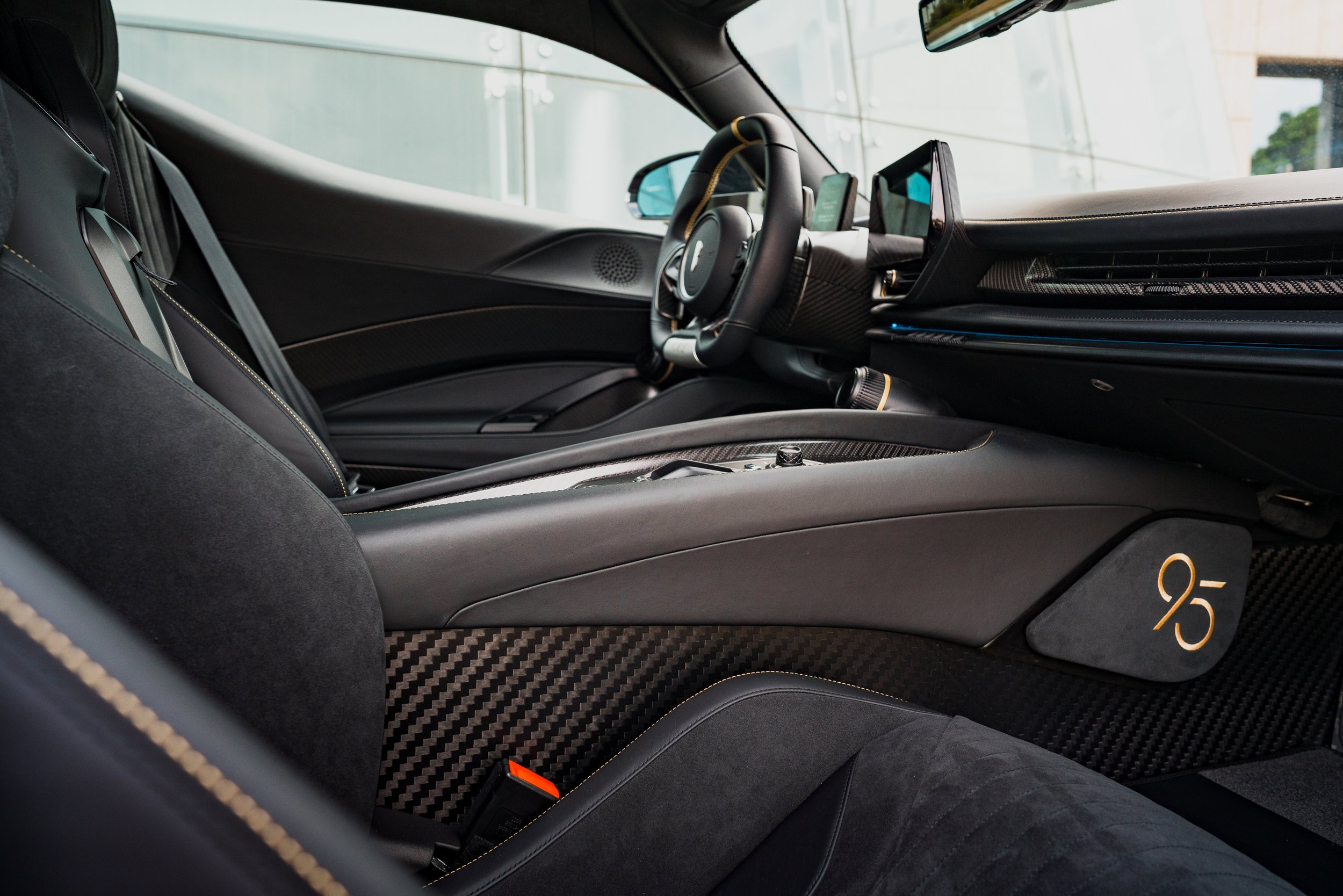Automobili_Pininfarina_Battista_Novantacinque_12_1748872561536.jpg