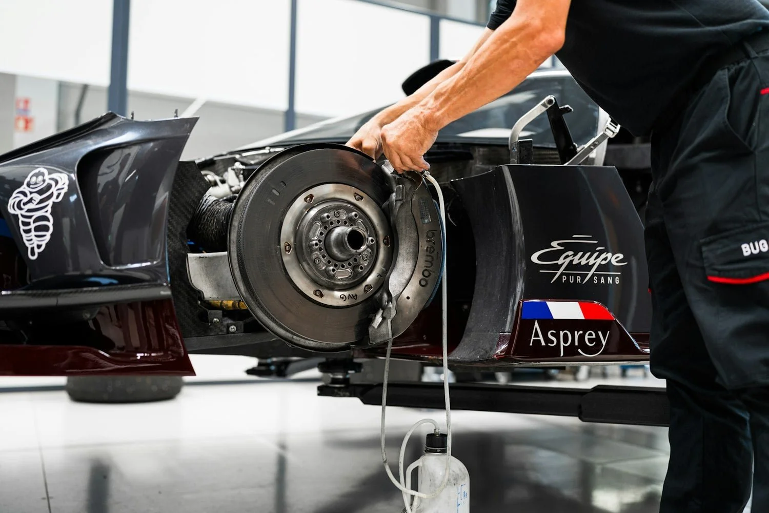 09 BUGATTI After Sales BOLIDE Training-min.jpg
