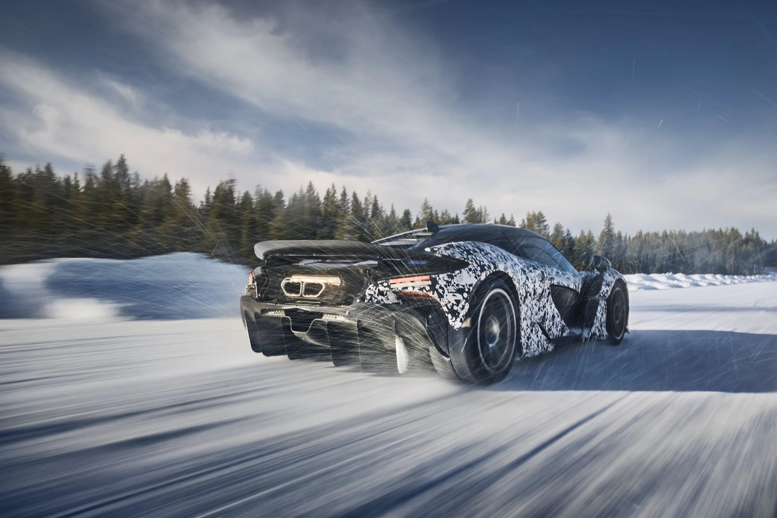 McLaren W1 (8)-min.jpg