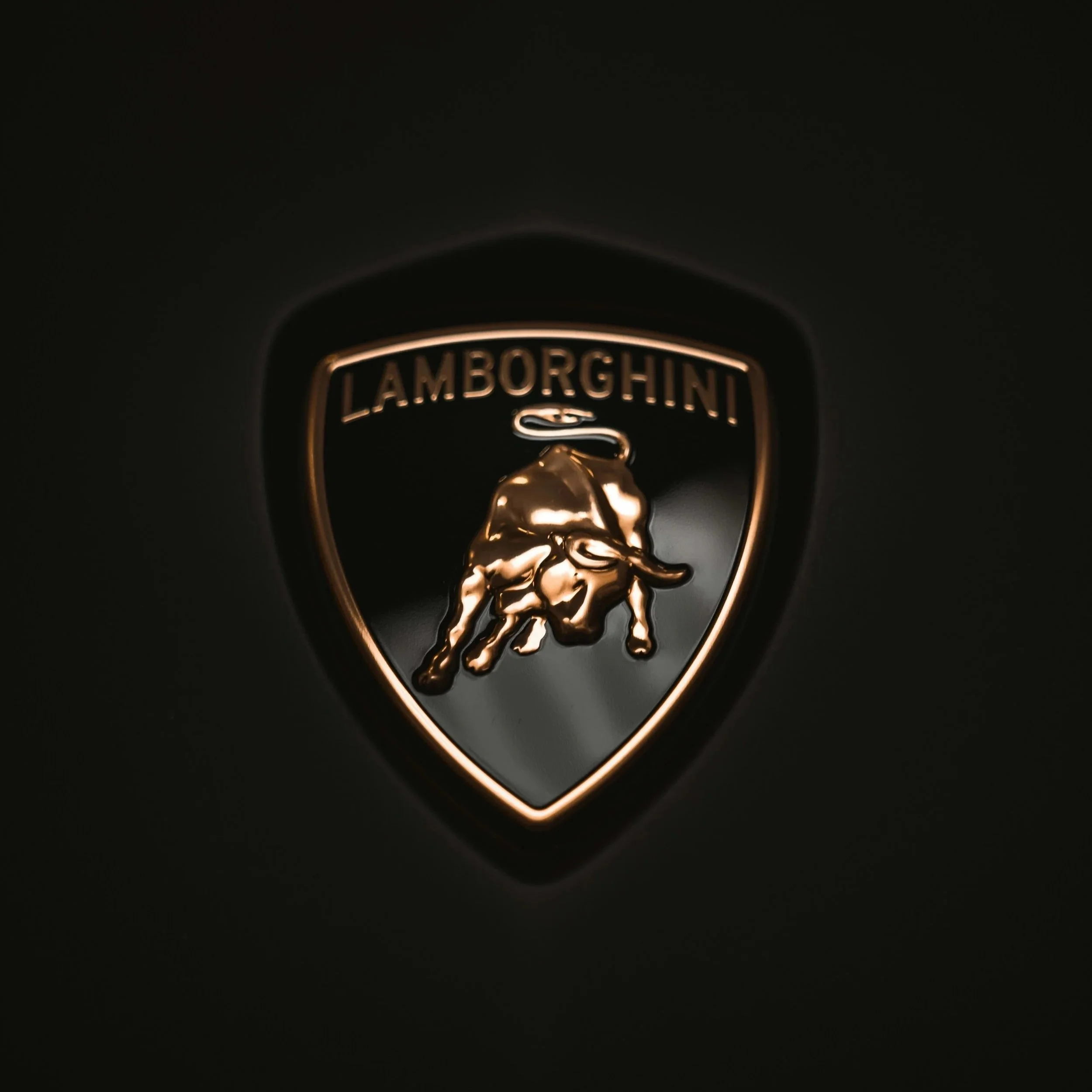 Lamborghini – Von Traktoren zur Supercar-Legende: Die komplette Geschichte einer Ikone (Teil 1)
