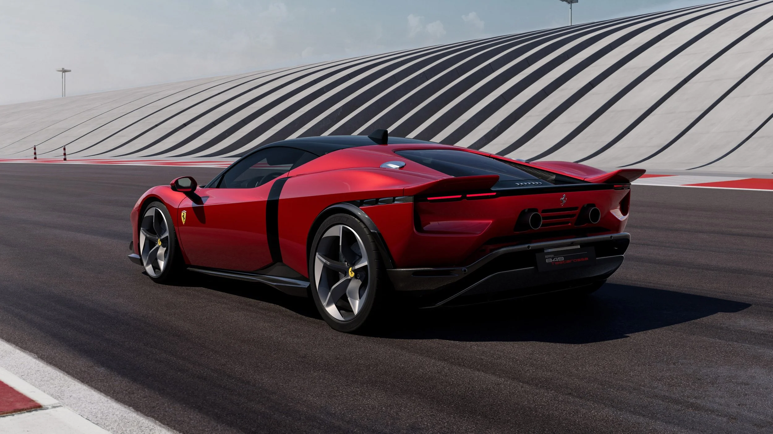 849_Testarossa_16x9_02-min.jpg
