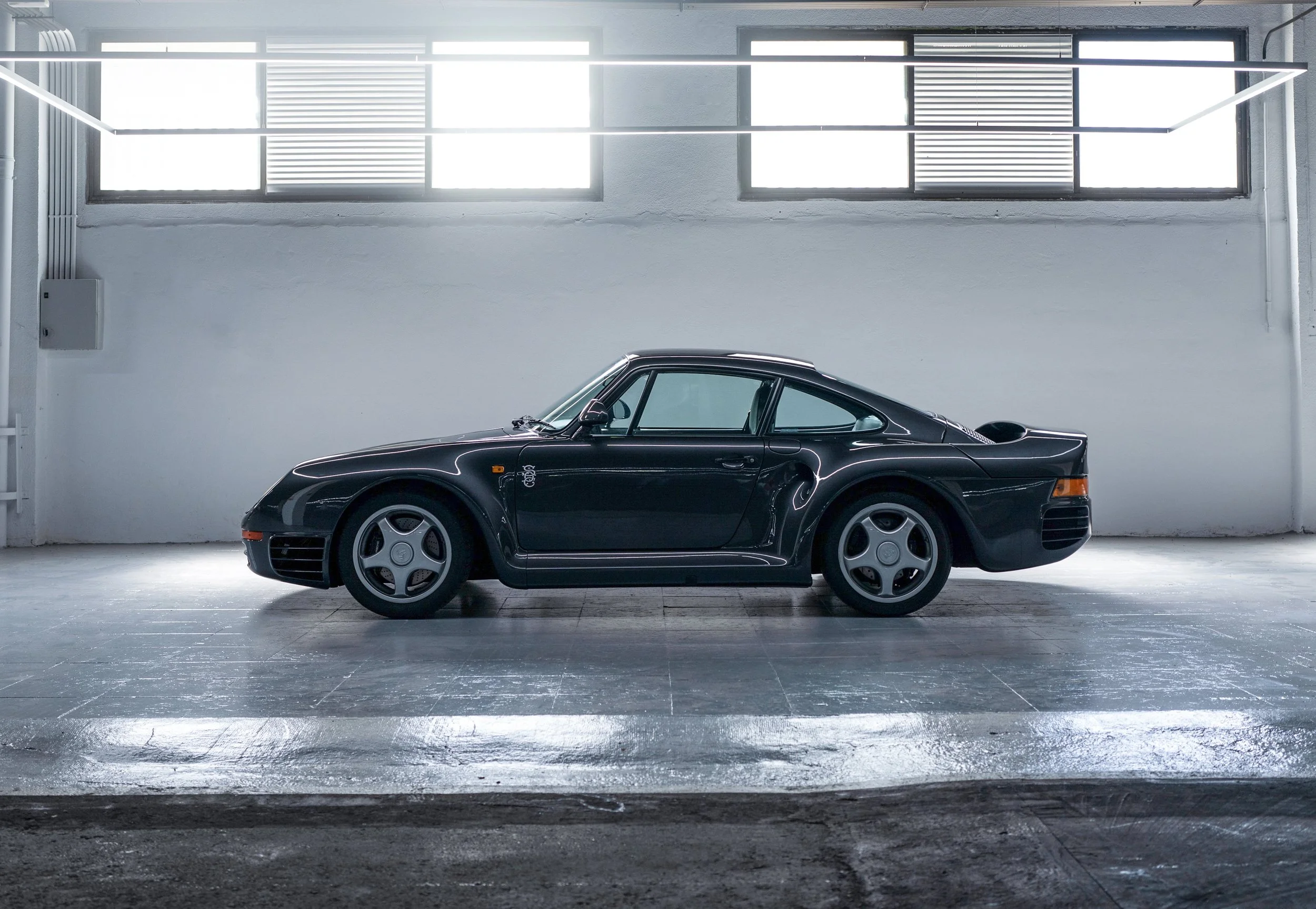 (02) ZT25_r0080 1987 Porsche 959 Komfort_003-min.jpg