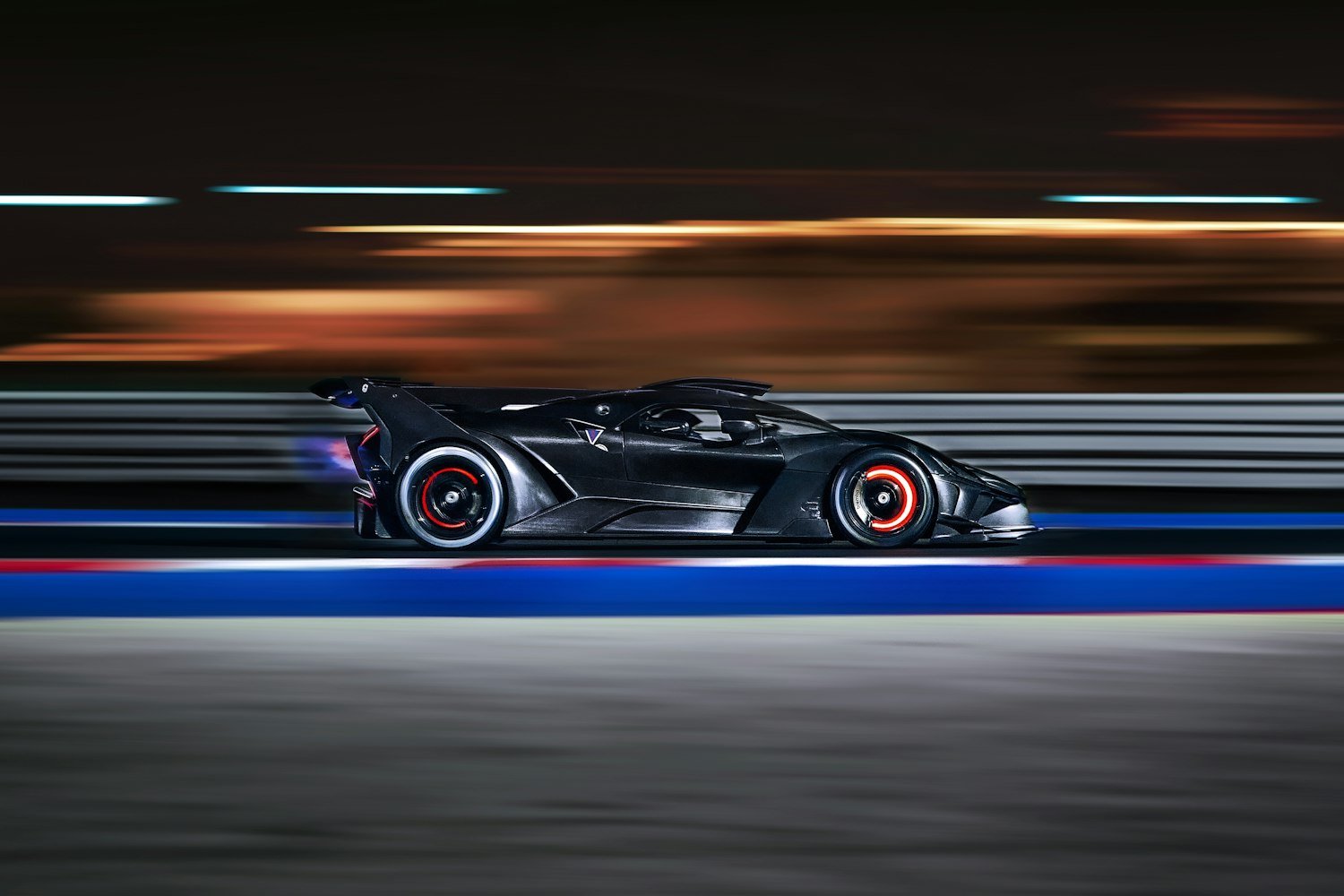 06 2511 BUGATTI-Last-Bolide.jpg
