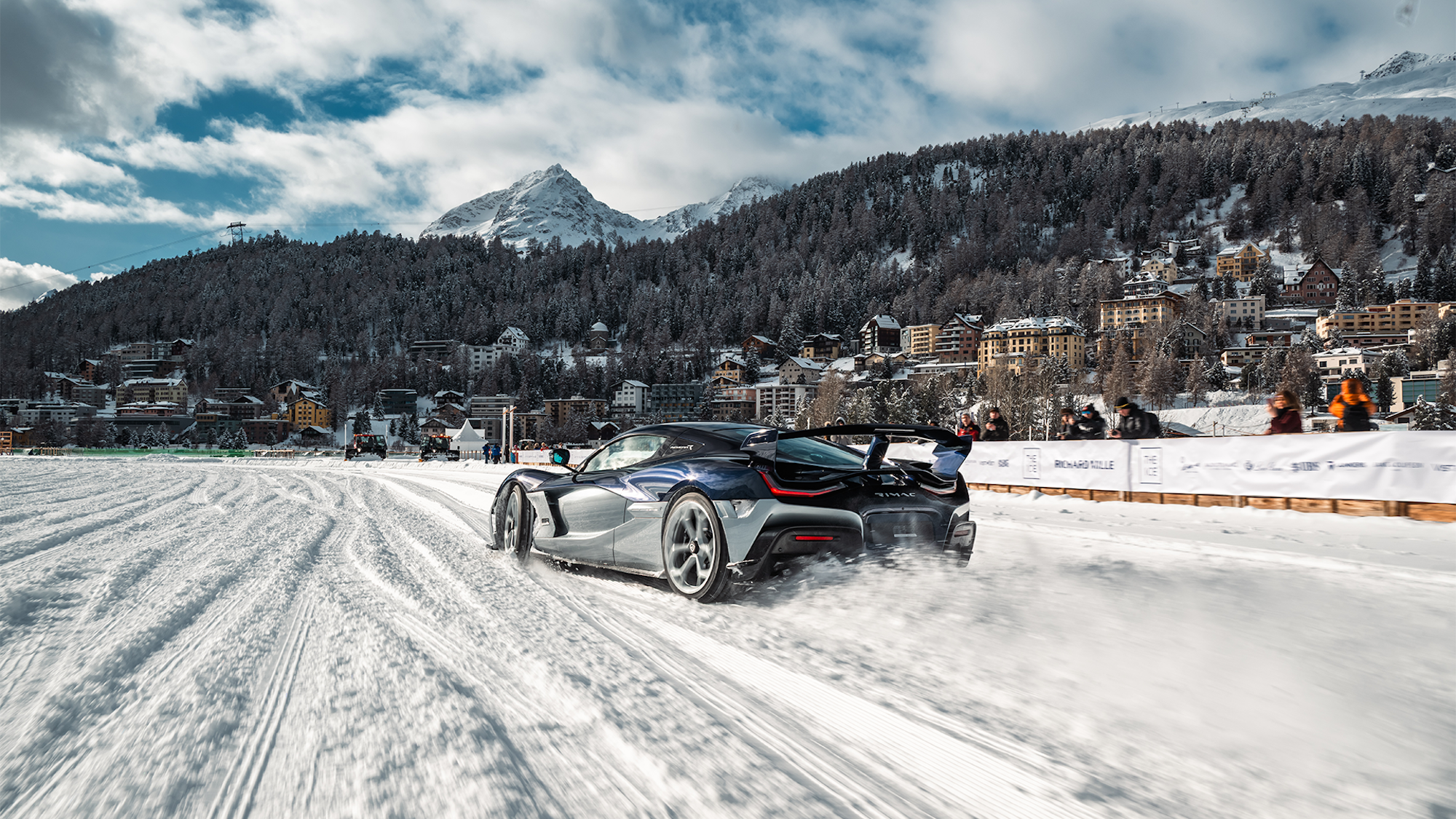 rimac-automobili-delivers-first-nevera-r-founder-s-edition-at-the-i-c-e-st-moritz-5.png