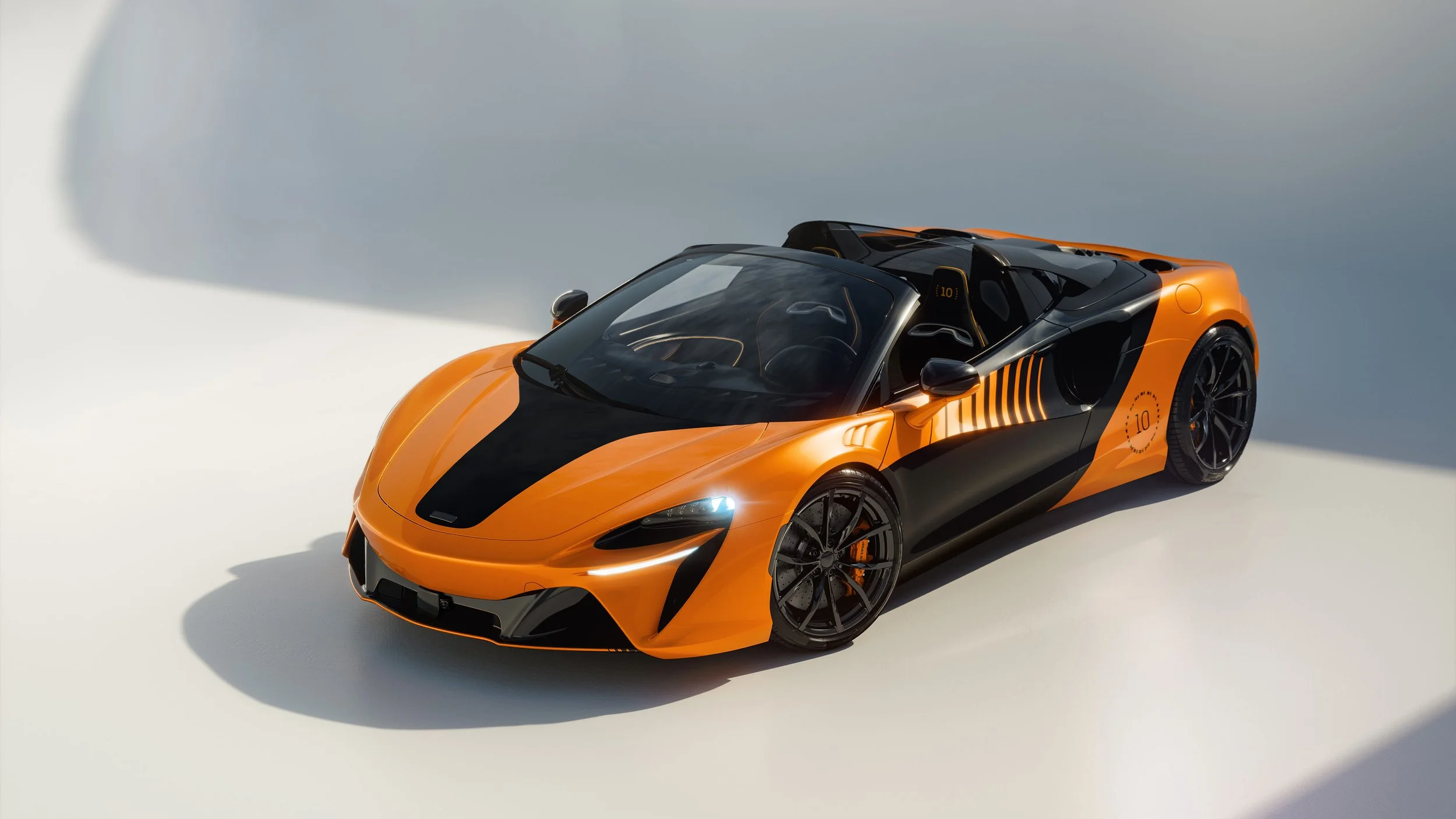 McLaren Artura Spider MCL39 Championship Edition Celebrates Historic F1 Triumph