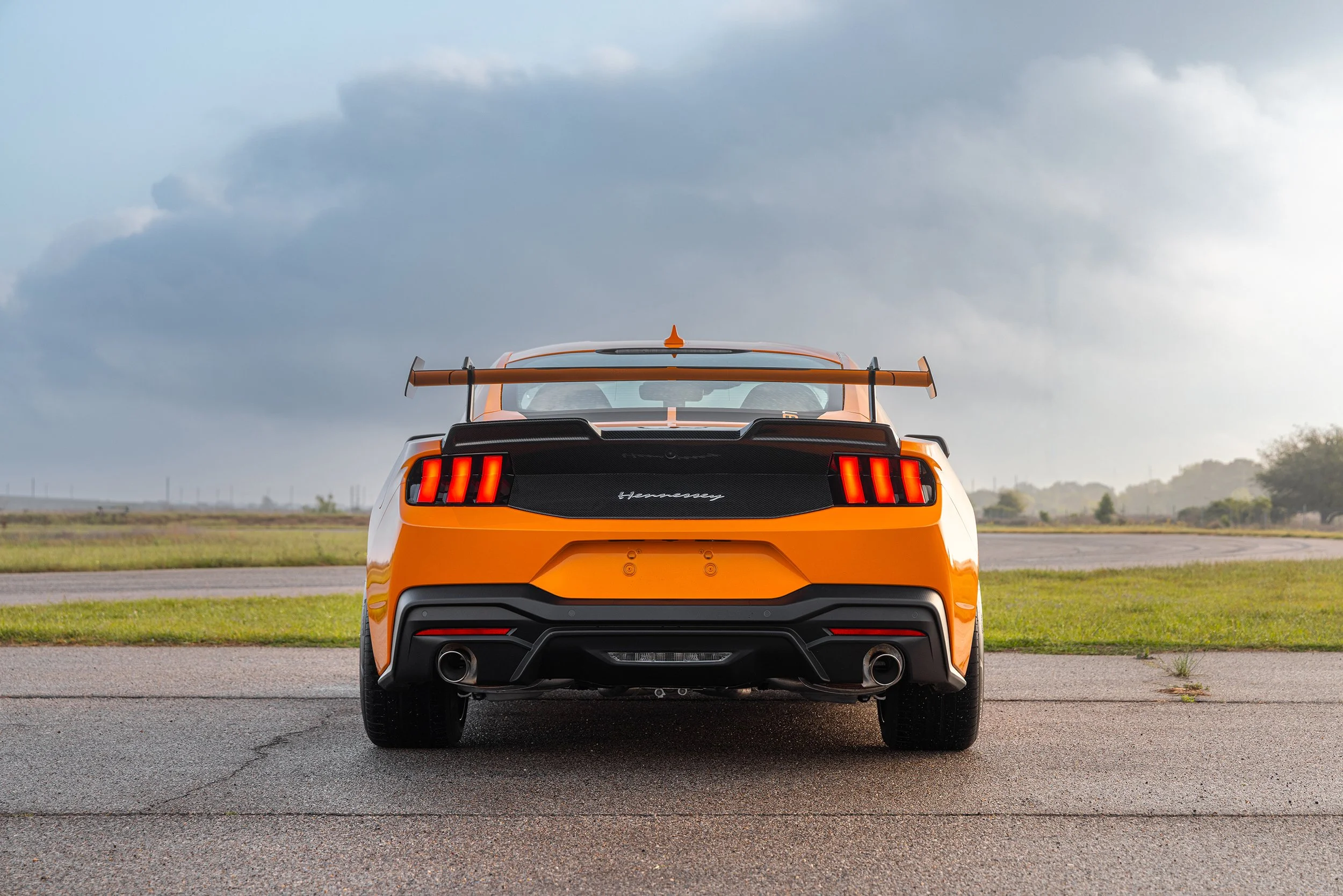 Hennessey-35th-Anniversary-Super-Venom-Special-Edition-Ford-Mustang-12.jpg