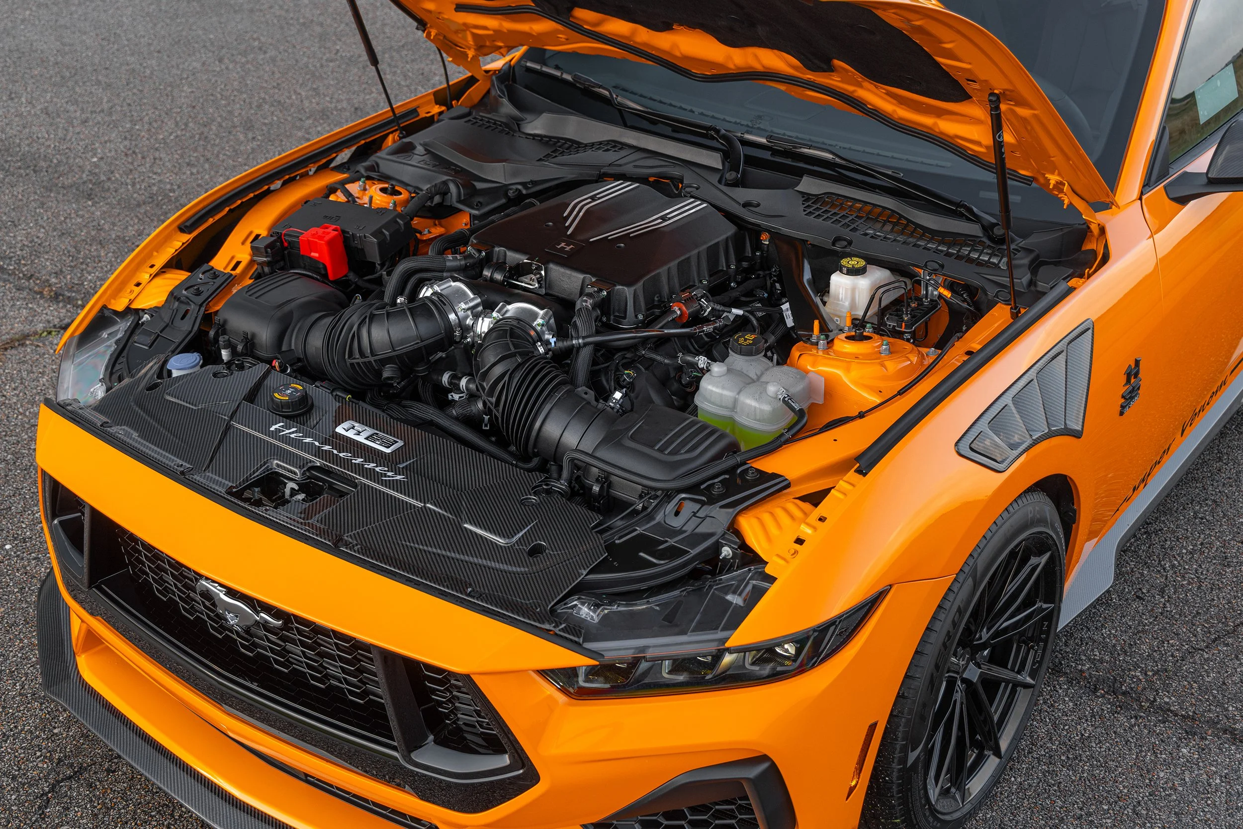 Hennessey-35th-Anniversary-Super-Venom-Special-Edition-Ford-Mustang-15.jpg