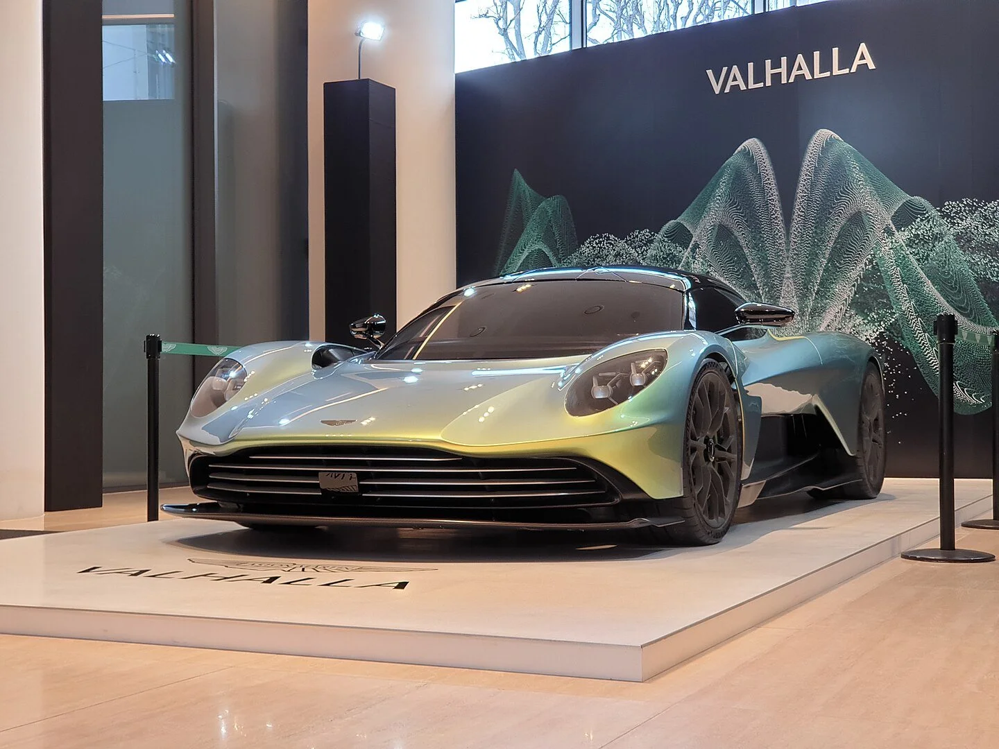 Aston Martin Valhalla – limitierter Hybrid-Hypercar für 2025