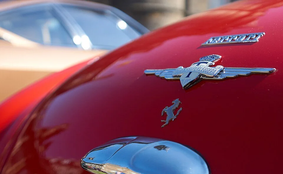 Ferrari 166 MM Barchetta bei schönstem Wetter