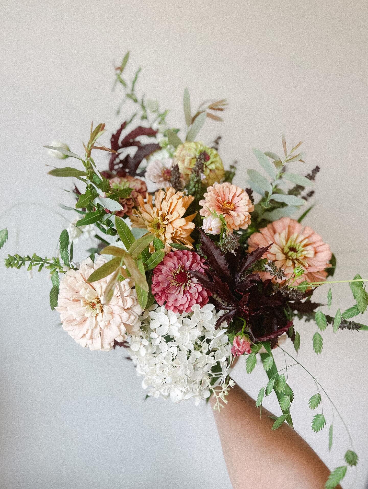 A look at the bouquet for our third week of flower subscriptions: &ldquo;Homage to Autumn.&rdquo;

We&rsquo;re halfway through our summer bouquet subscription series and for this bouquet I wanted to showcase some of our bolder tones and the foliage w