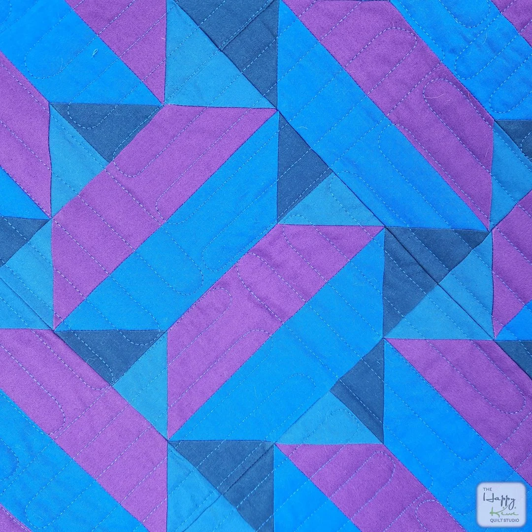 Soundproof quilt - modern geometric quilt