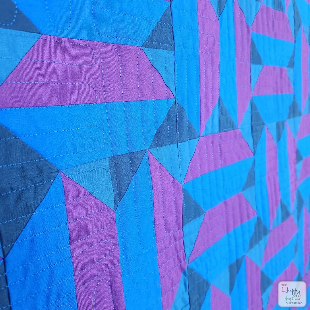 Soundproof quilt - modern geometric quilt