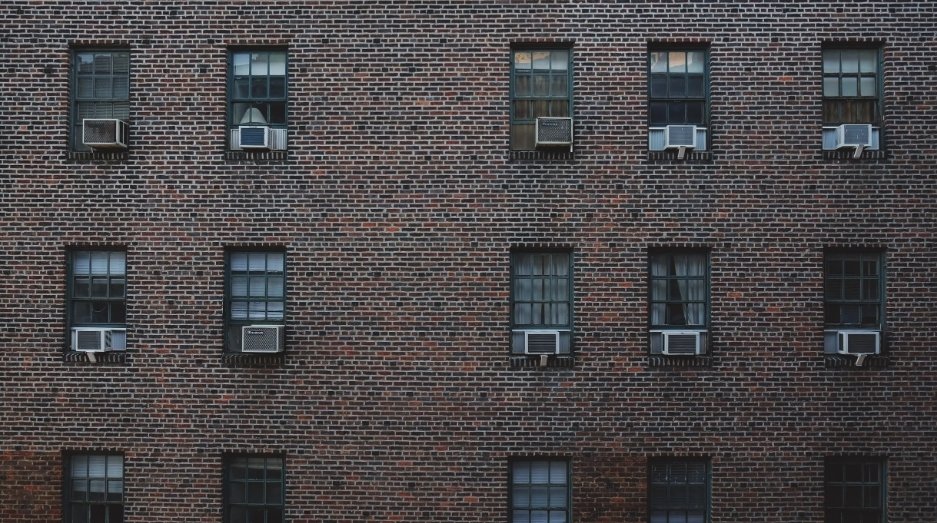 4 Easy Steps to Choose the Right Window AC Unit for Your NYC Apartment in 2026