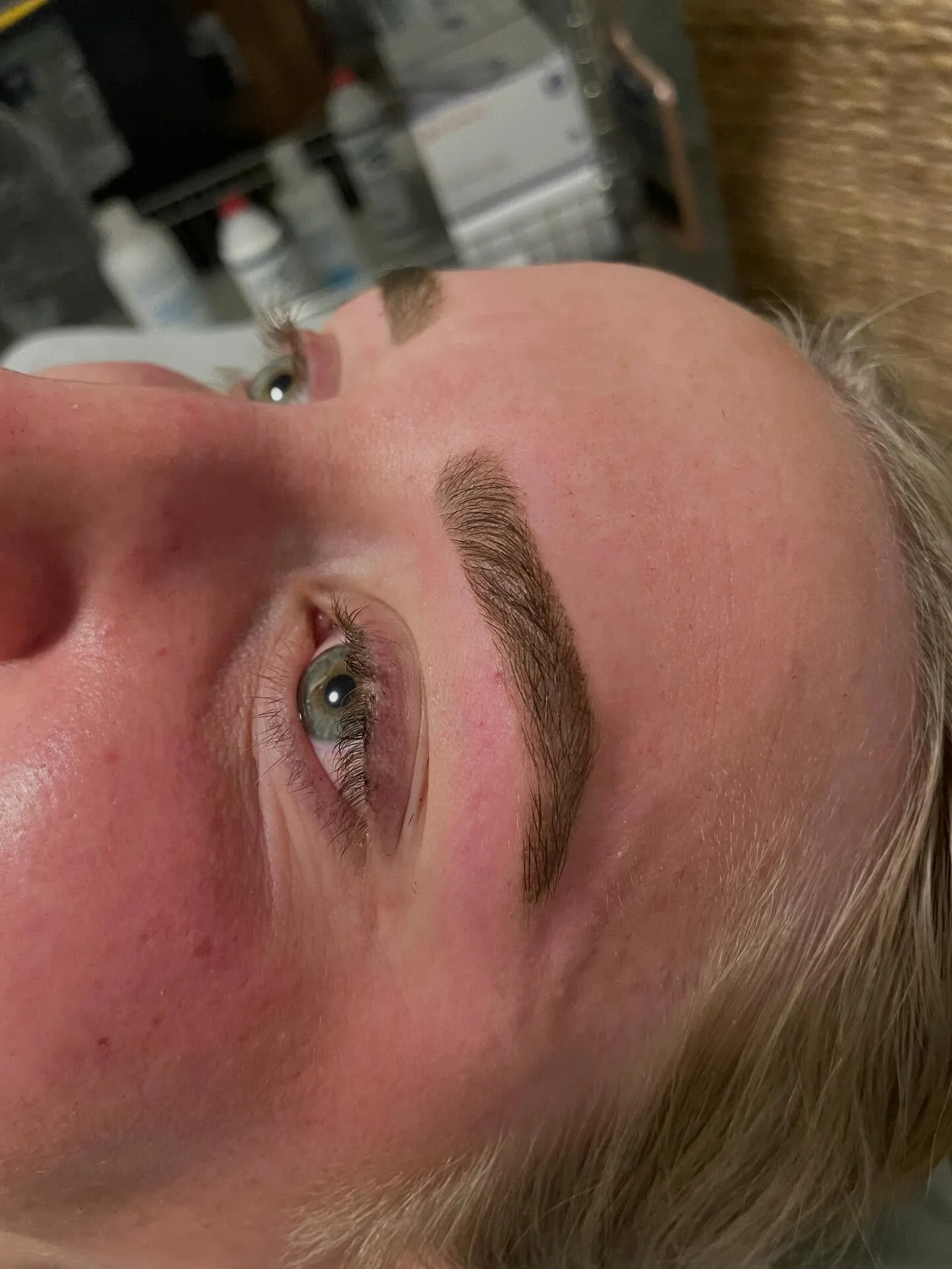 Lots of brows lately&hellip;. And I&rsquo;m not mad about it 🥰

#kaitsdayspa #brows #browwaxandtint #centerville