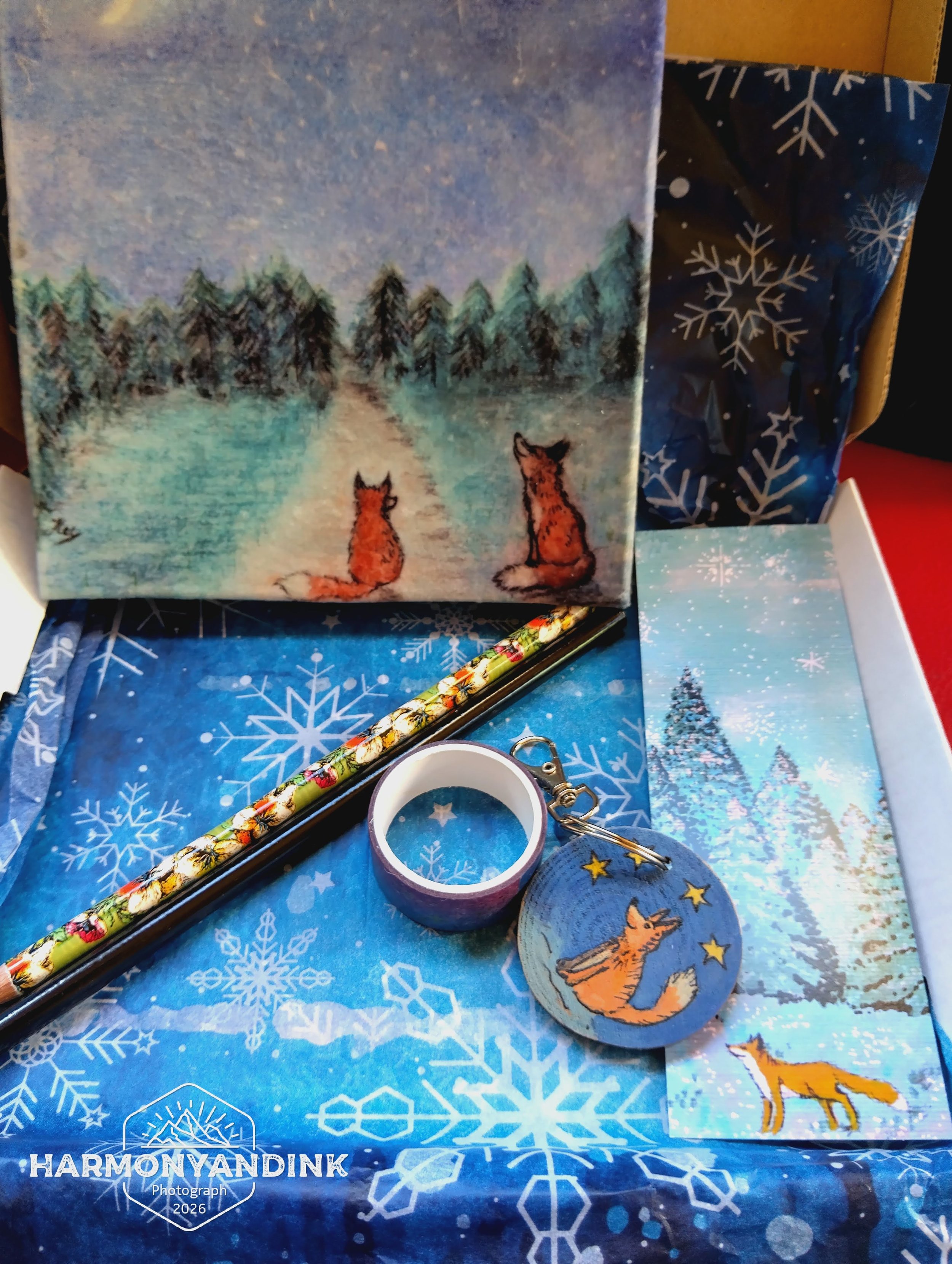 gift-box-3-foxes-4-6aa96e4dc4670.jpg