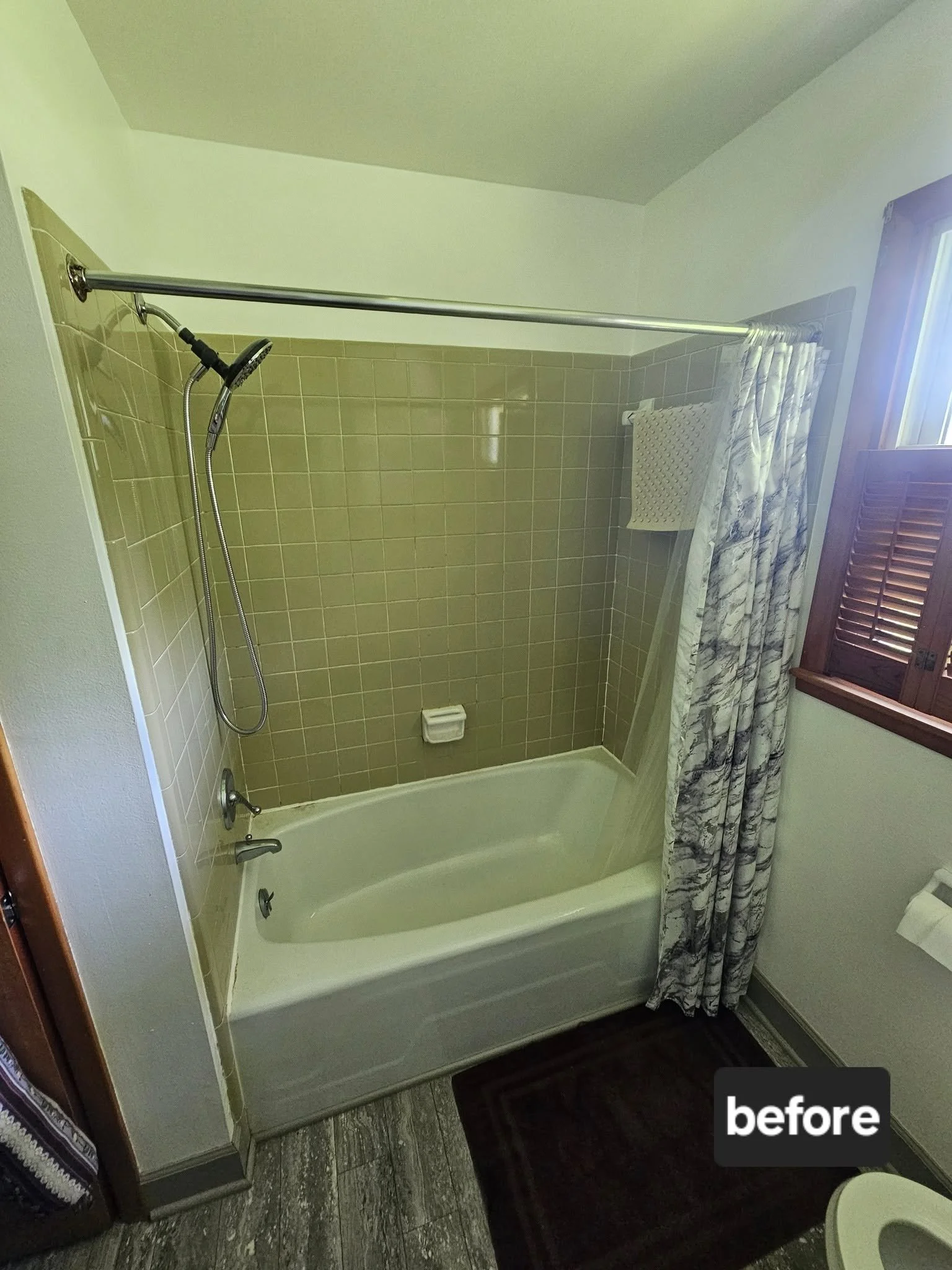 before tub:shower 1.jpg