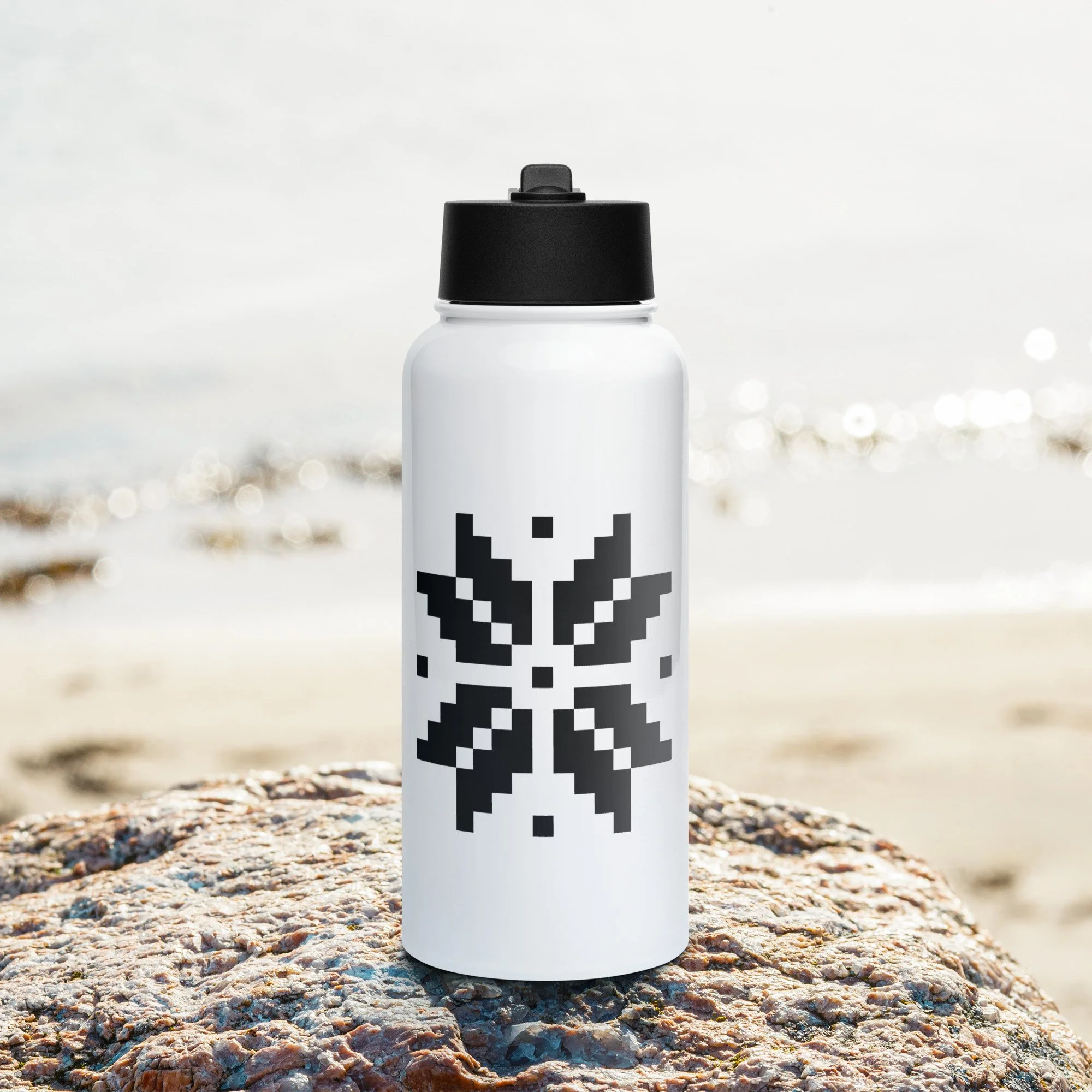stainless-steel-water-bottle-with-a-straw-lid-white-32-oz-front-6ad23c809854e.jpg