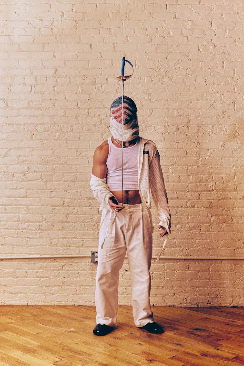 V MAN SEA - MItchell Saron0007 2.jpg