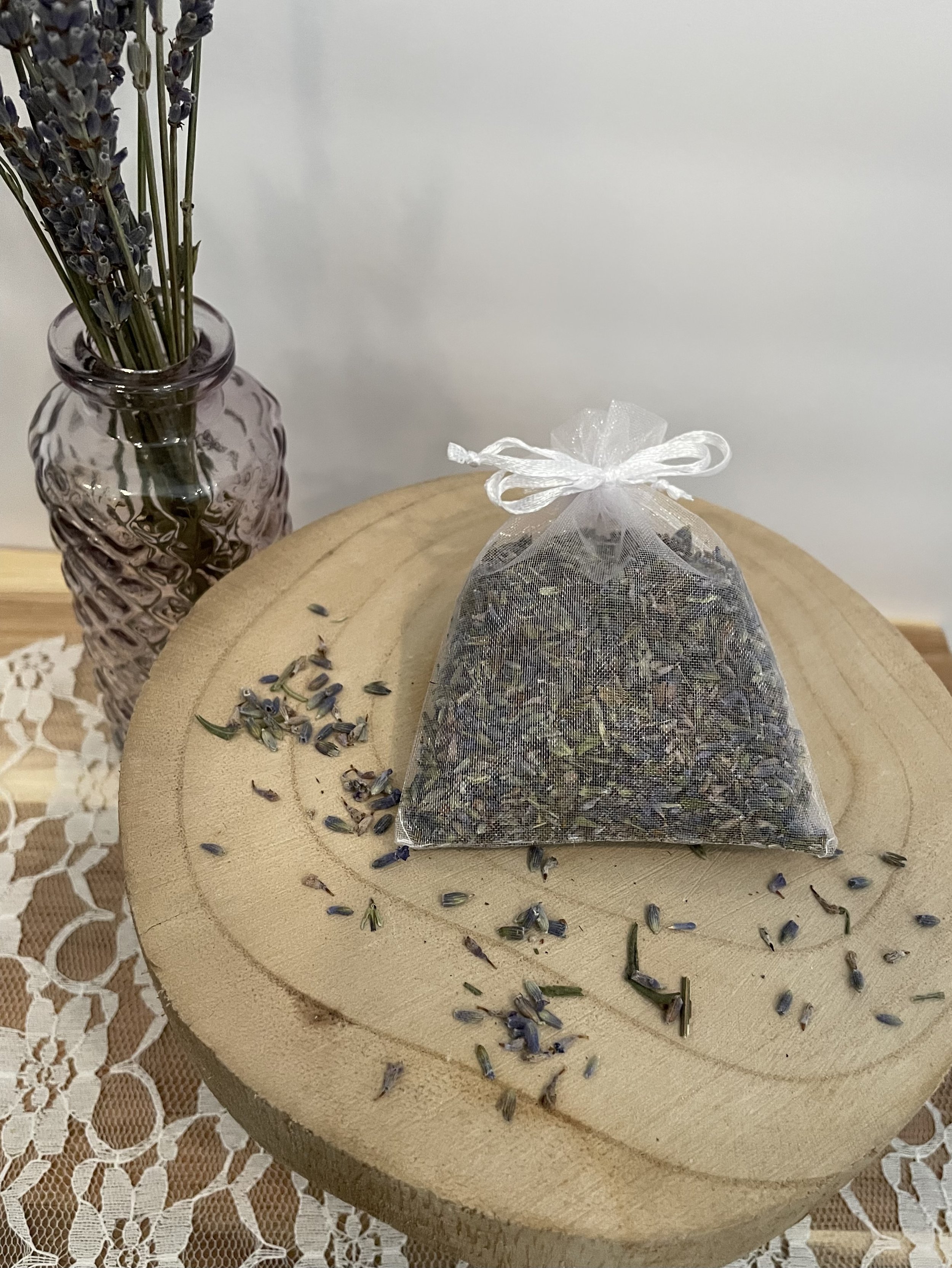 Lavender Sachets Picture (3).jpg