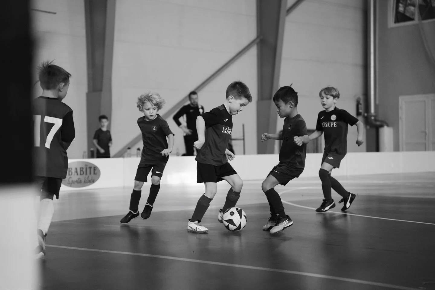 Vakar aizvadījām superīgas draudzības spēles pret @babites_futbols un @marupesnovadasportaskola Spuņciemā👏🏻 

#itfsmārupe