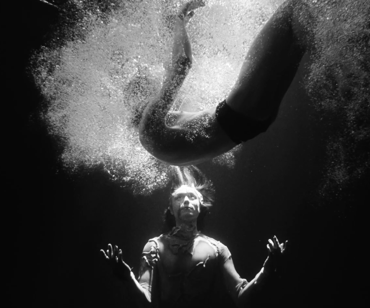 Risse Im Wasser