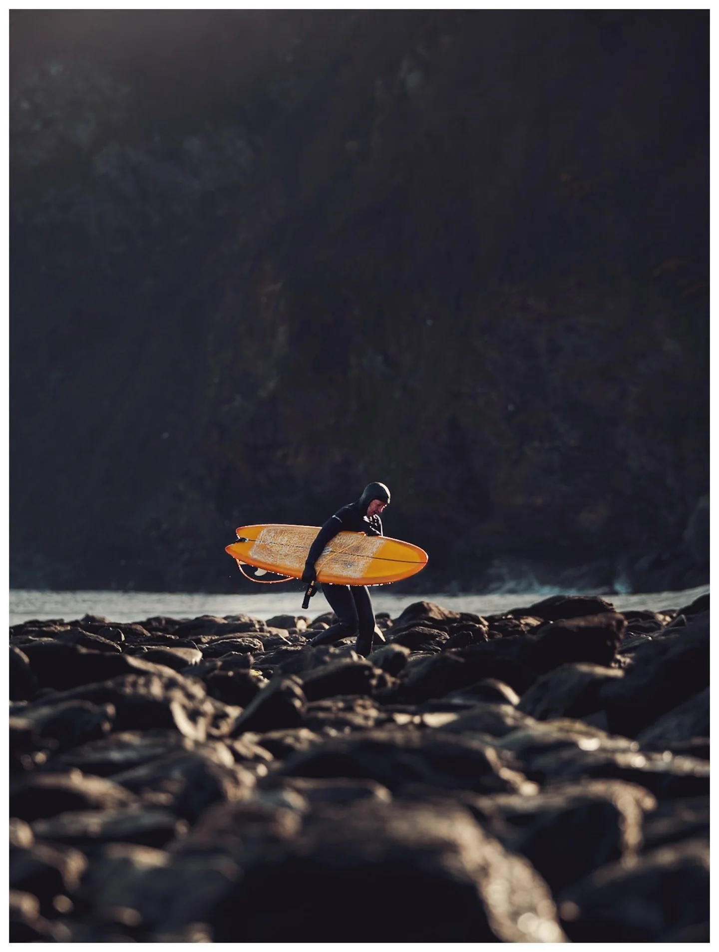 &ldquo;A slow morning in the surf&rdquo; 

At the edge of Exmoor, as the moors meet the coast line is the small town of Lynton and Lynmouth. 

Me, my father and a dear family friend got up early and went for a morning surf. It&rsquo;s been quite a ti