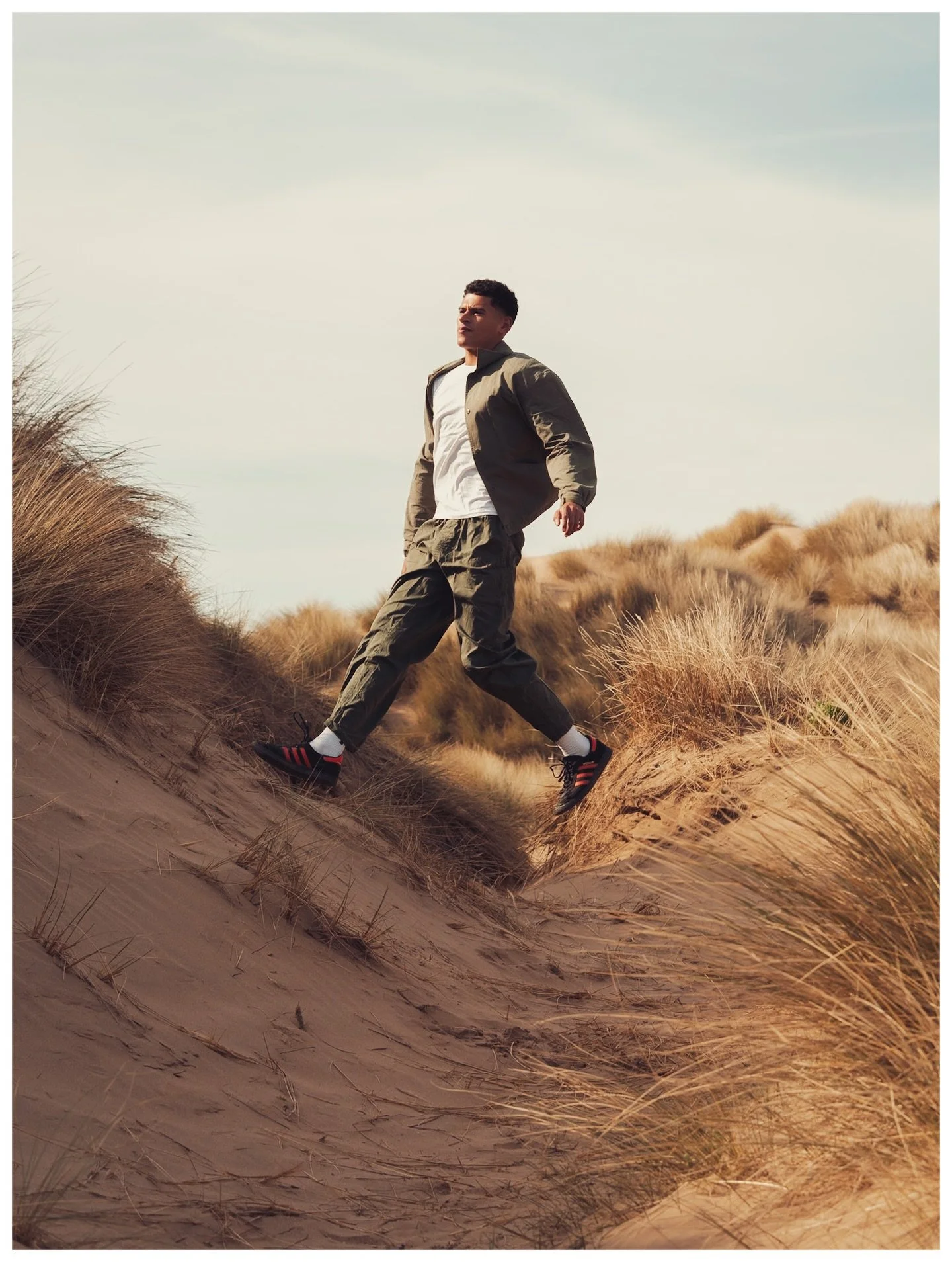 &ldquo;Sandstone soul searching&rdquo;
Ft: @oliver_gysin 

It was actually super fun to get back out doing what I do best, @oliver_gysin is an absolute legend, really brought the energy for this shoot, and genuinely just a great guy!

Lookout for our