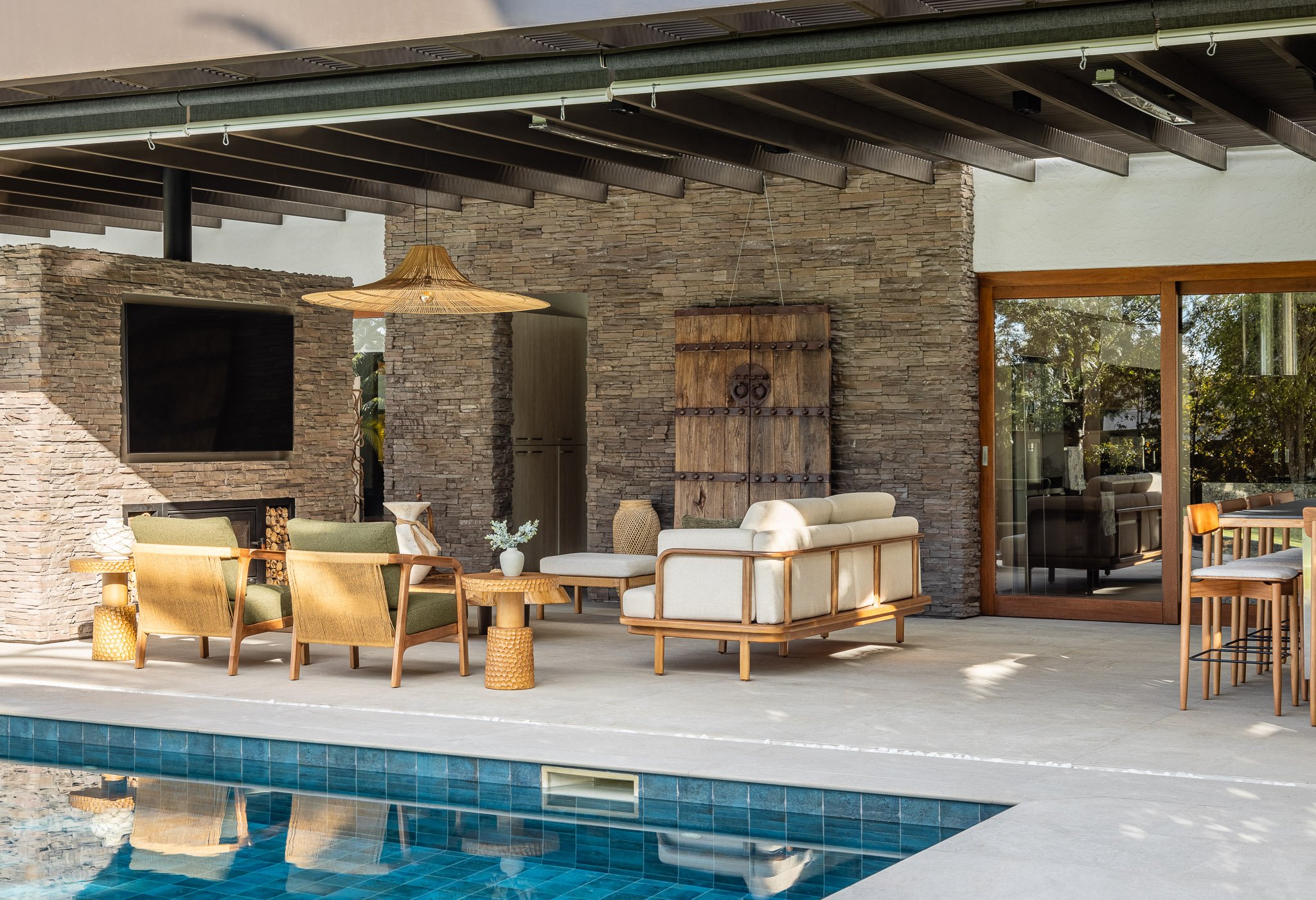 CAPA-FS-JPEG-MD-casa vega izurieta_puembo-1.jpg