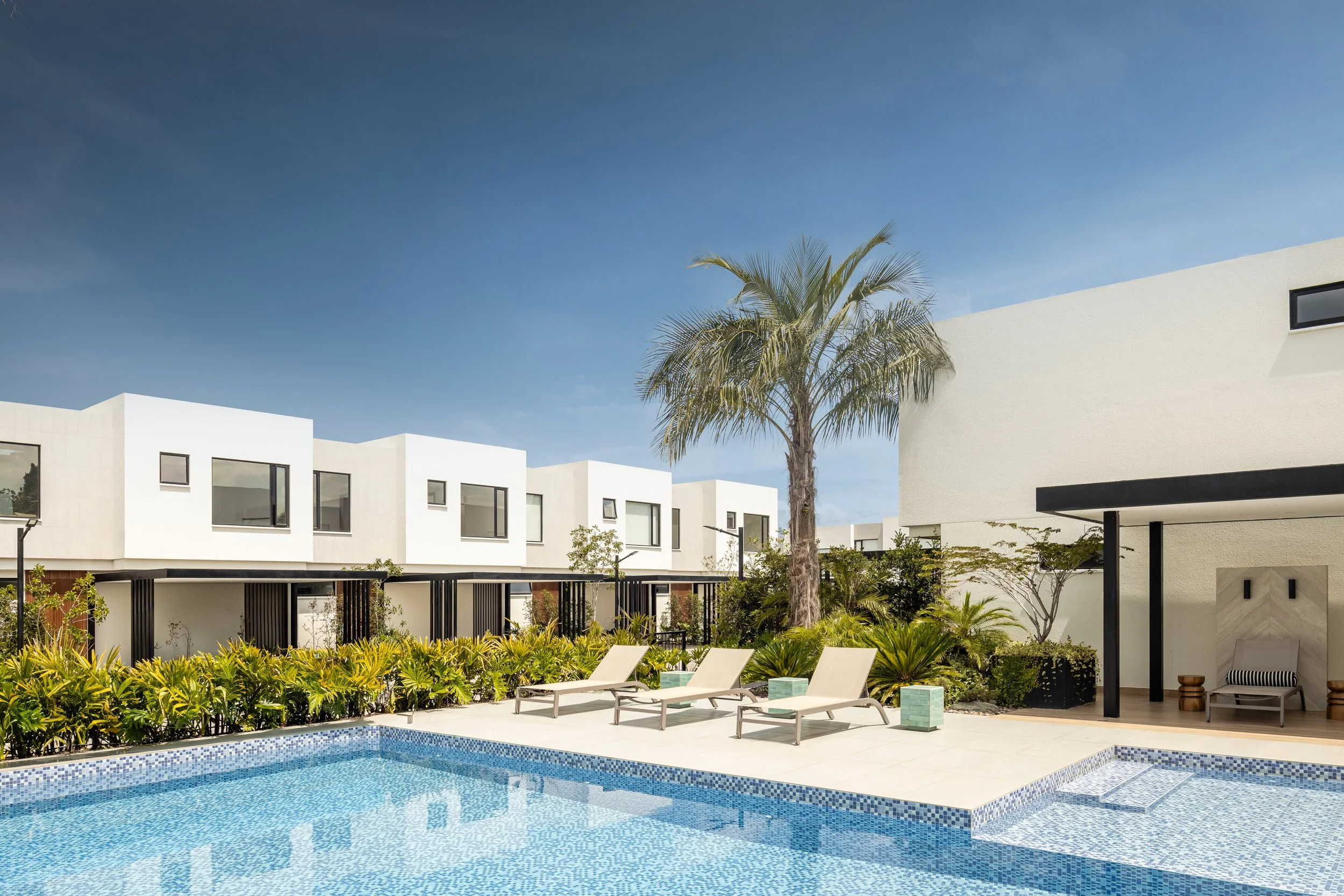 CAPA-FS-JPEG-HD-piscina_la serena_tumbaco-1.jpeg