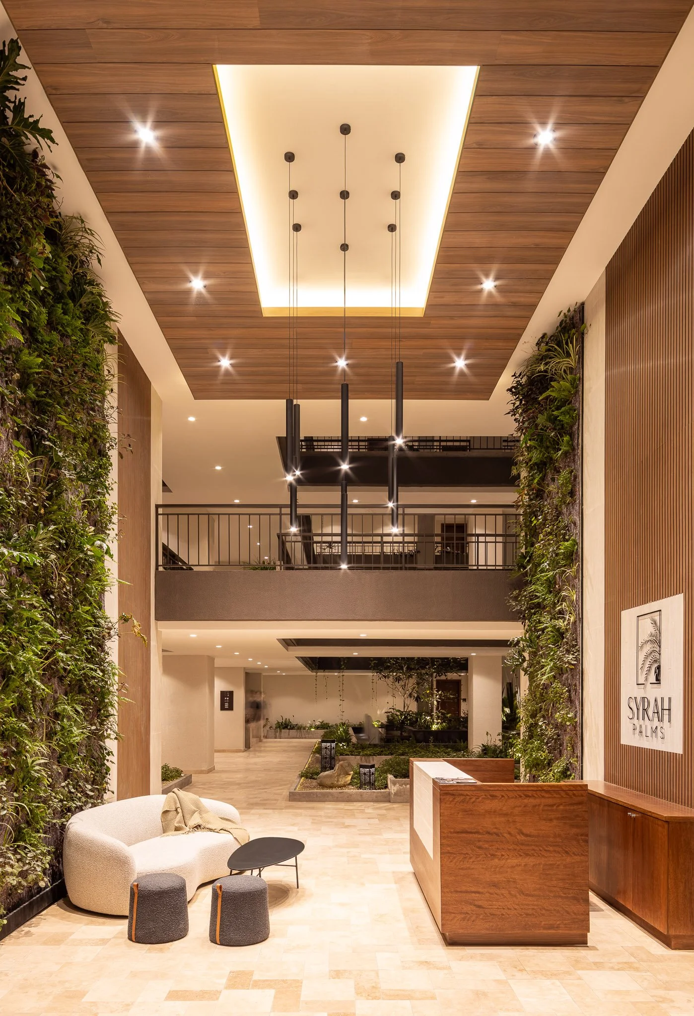 CAPA-FS-JPEG-MD-syrah palms_tumbaco-9.jpg