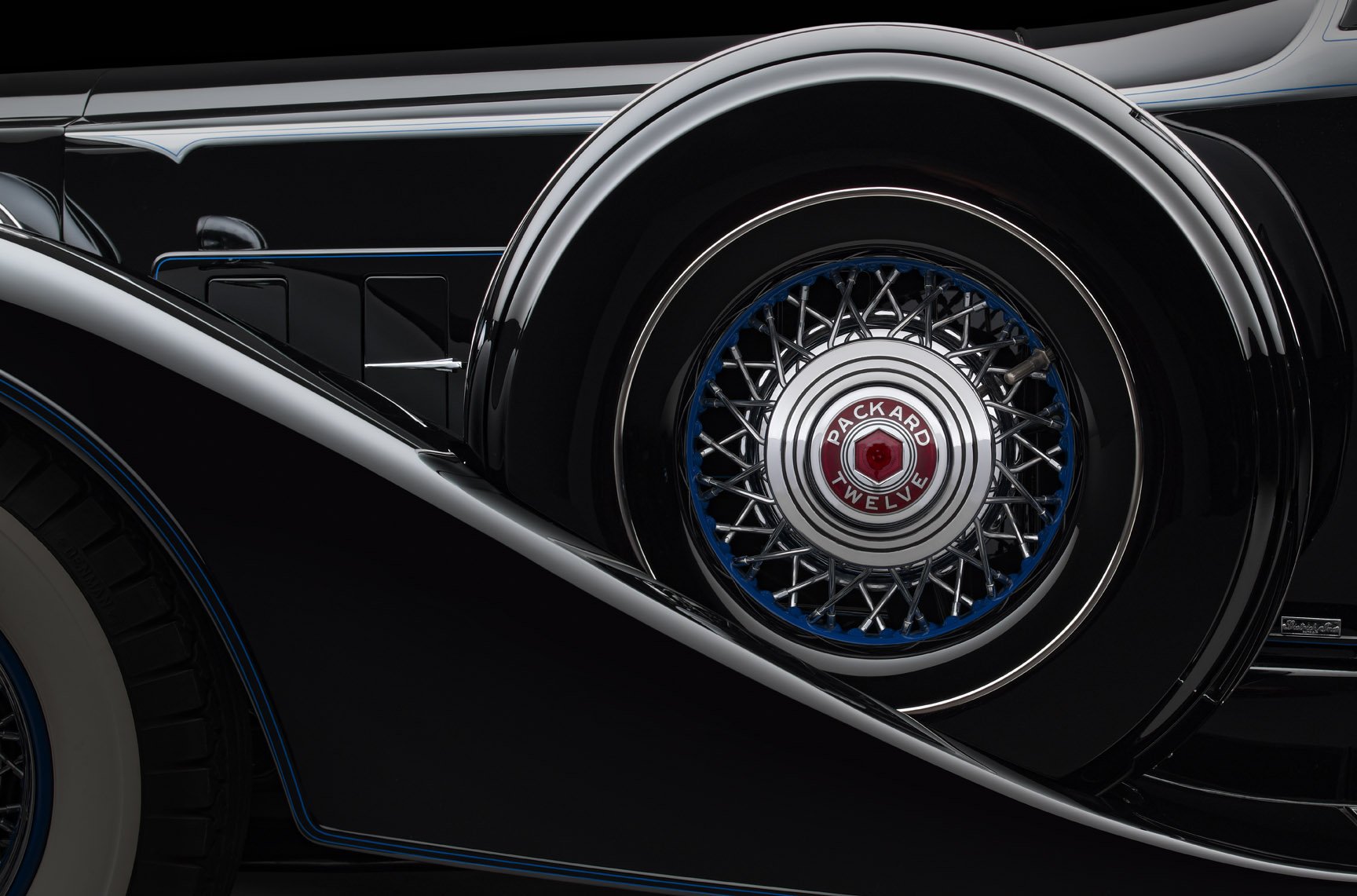 1934_Packard_V_12_Wheel_Detail_026-dc5.jpg
