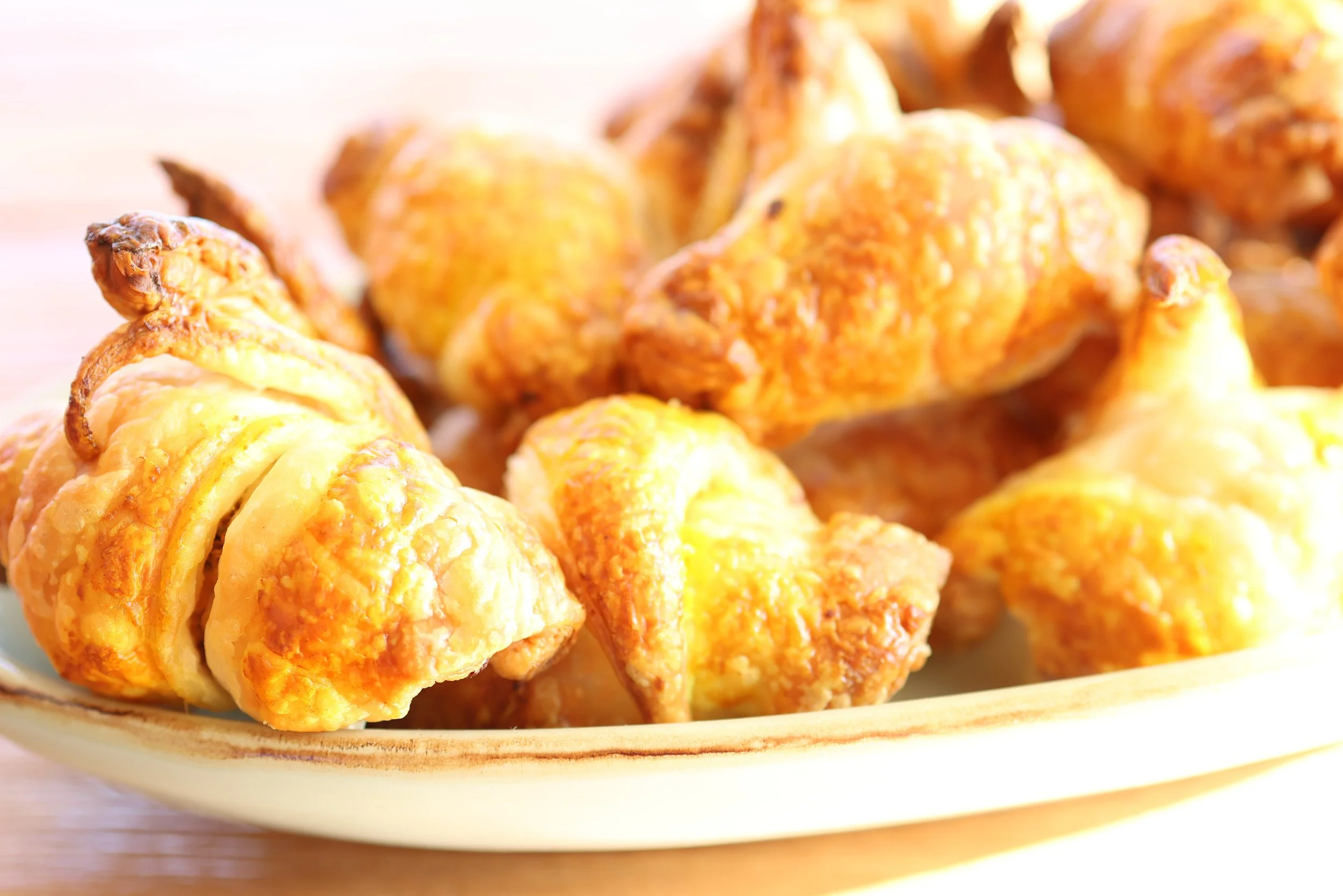 Fleischlose "Schinkengipfeli" zum Apero mit Divico