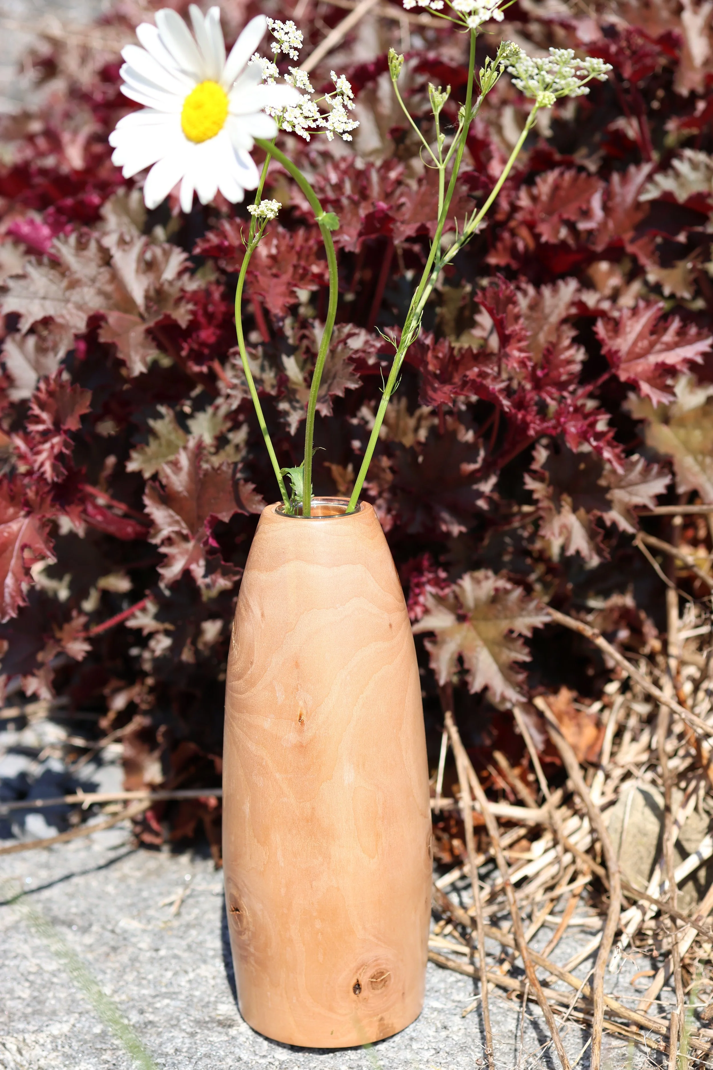 Blumenvase aus Apfelholz