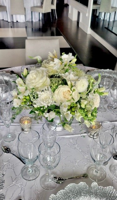 White & Cream compote