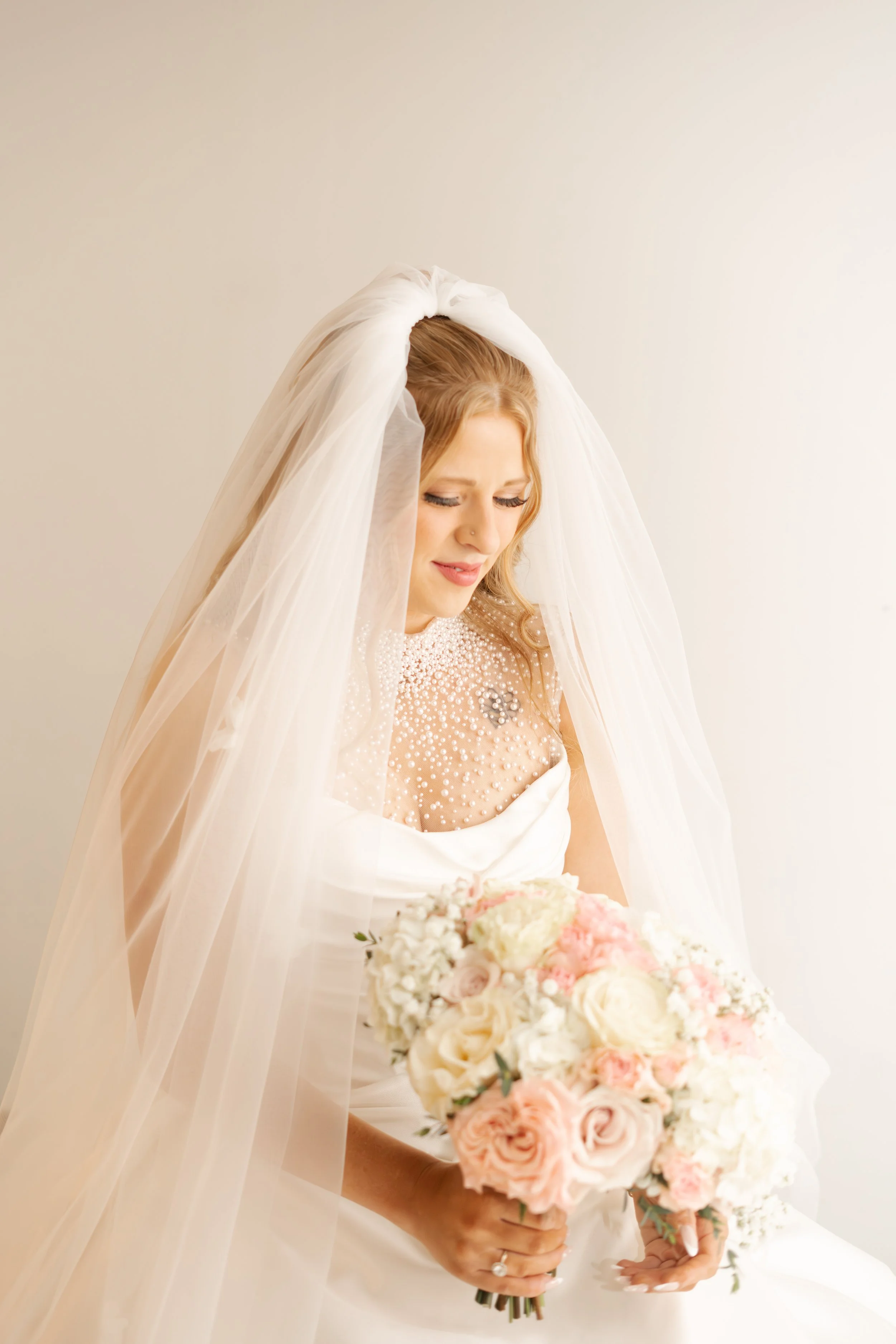 White and Blush bouquet